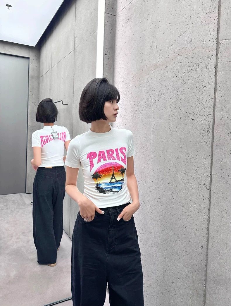 Balenciaga Balenciaga 23 Resort Style PARIS Slim Fit Small Size T-Shi Size XS / US 0-2 / IT 36-38 - 2 Thumbnail