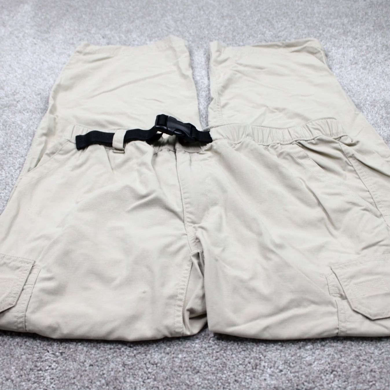 Duluth Trading Company Duluth Trading Co. Armachillo Pants Cargo Nylon Beige L 34x30 Men Regular Ripstop Belted Pockets 30 Inseam Size US 33 - 2 Thumbnail