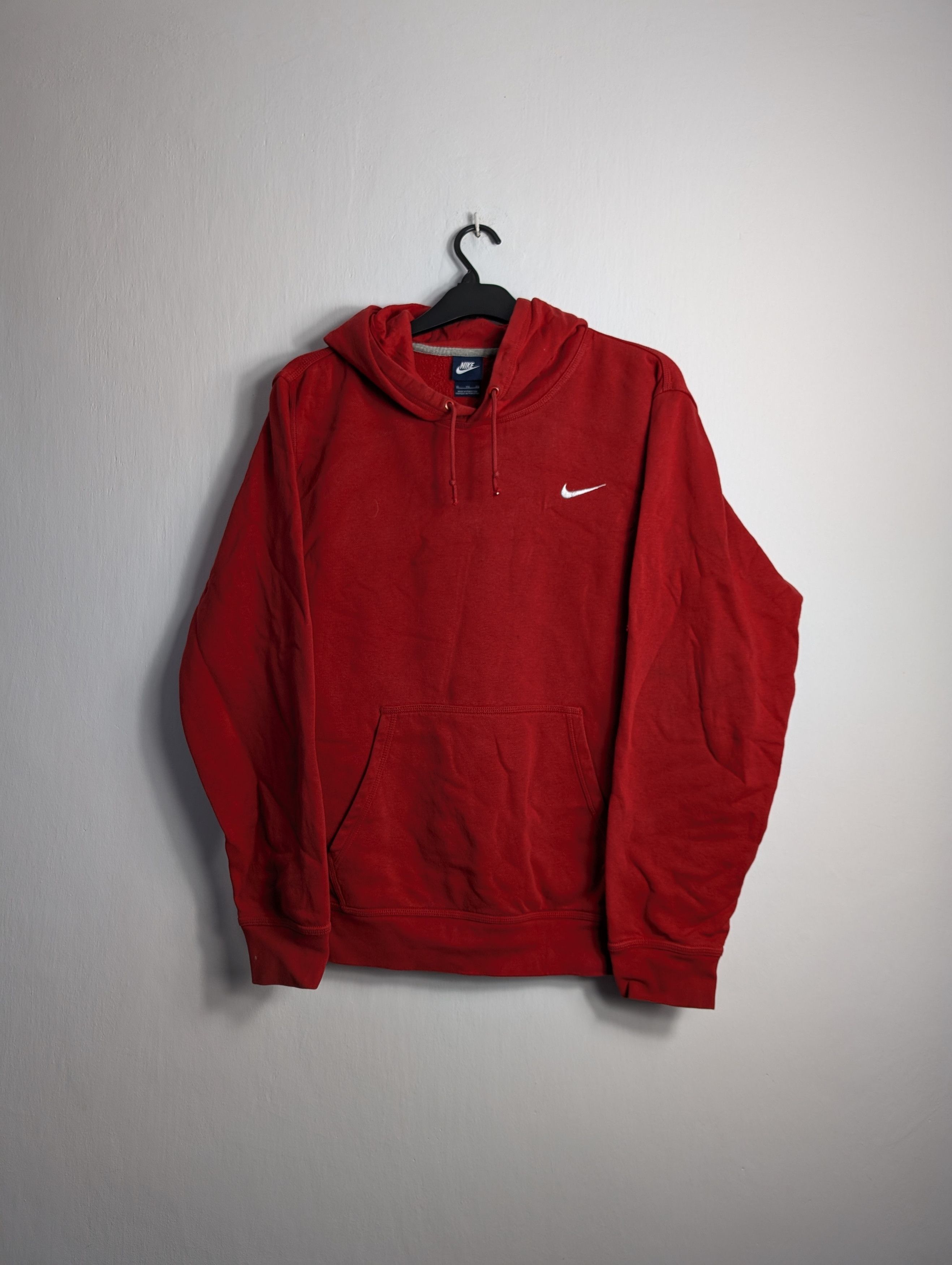 Nike Nike Basic Red Hoodie Swoosh Vintage Streetwear Sportswear Size US XL / EU 56 / 4 - 1 Thumbnail