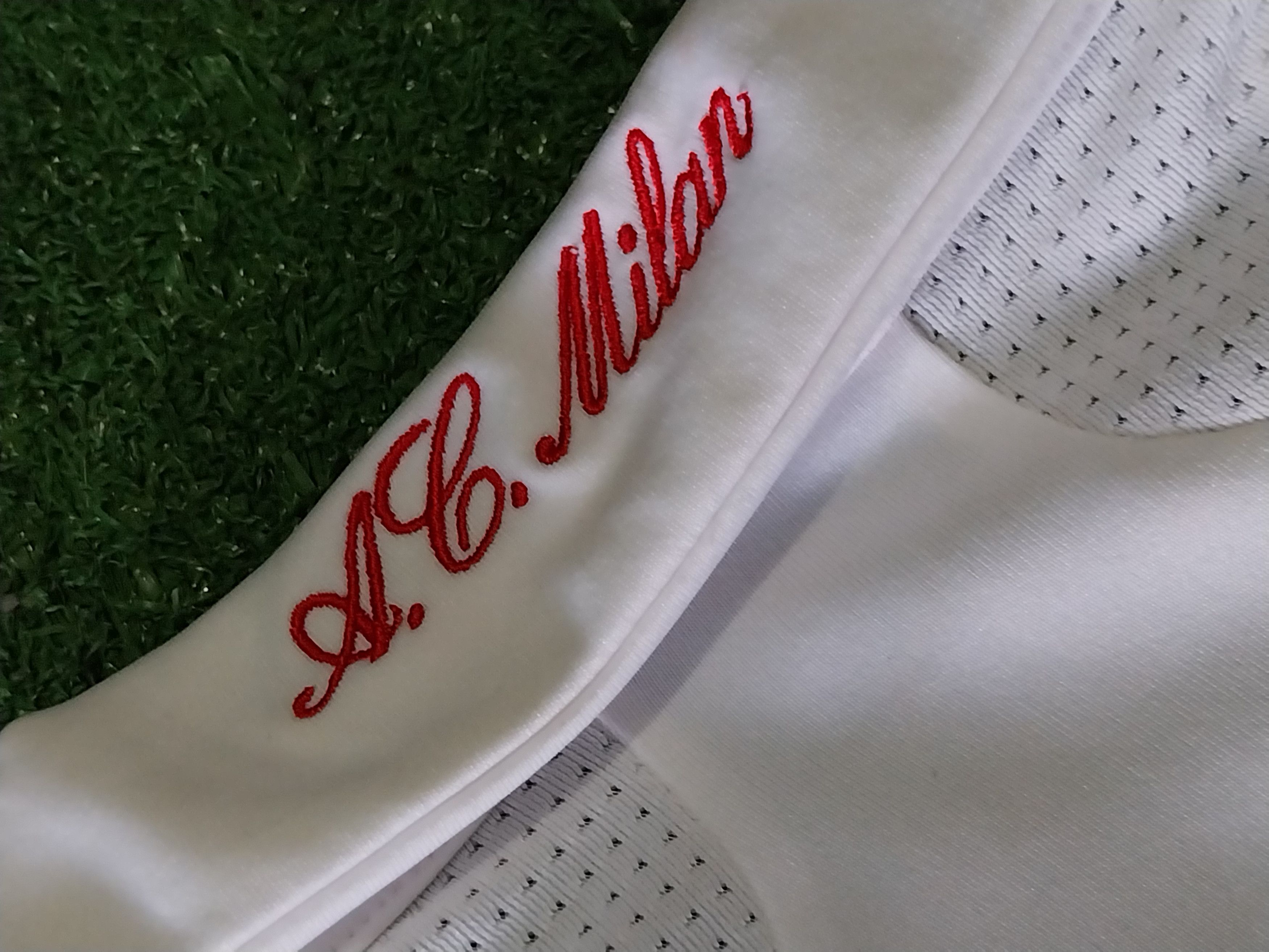 Adidas Ac milan away 2007/2008 richardo kaká jersey football Size US S / EU 44-46 / 1 - 10 Thumbnail