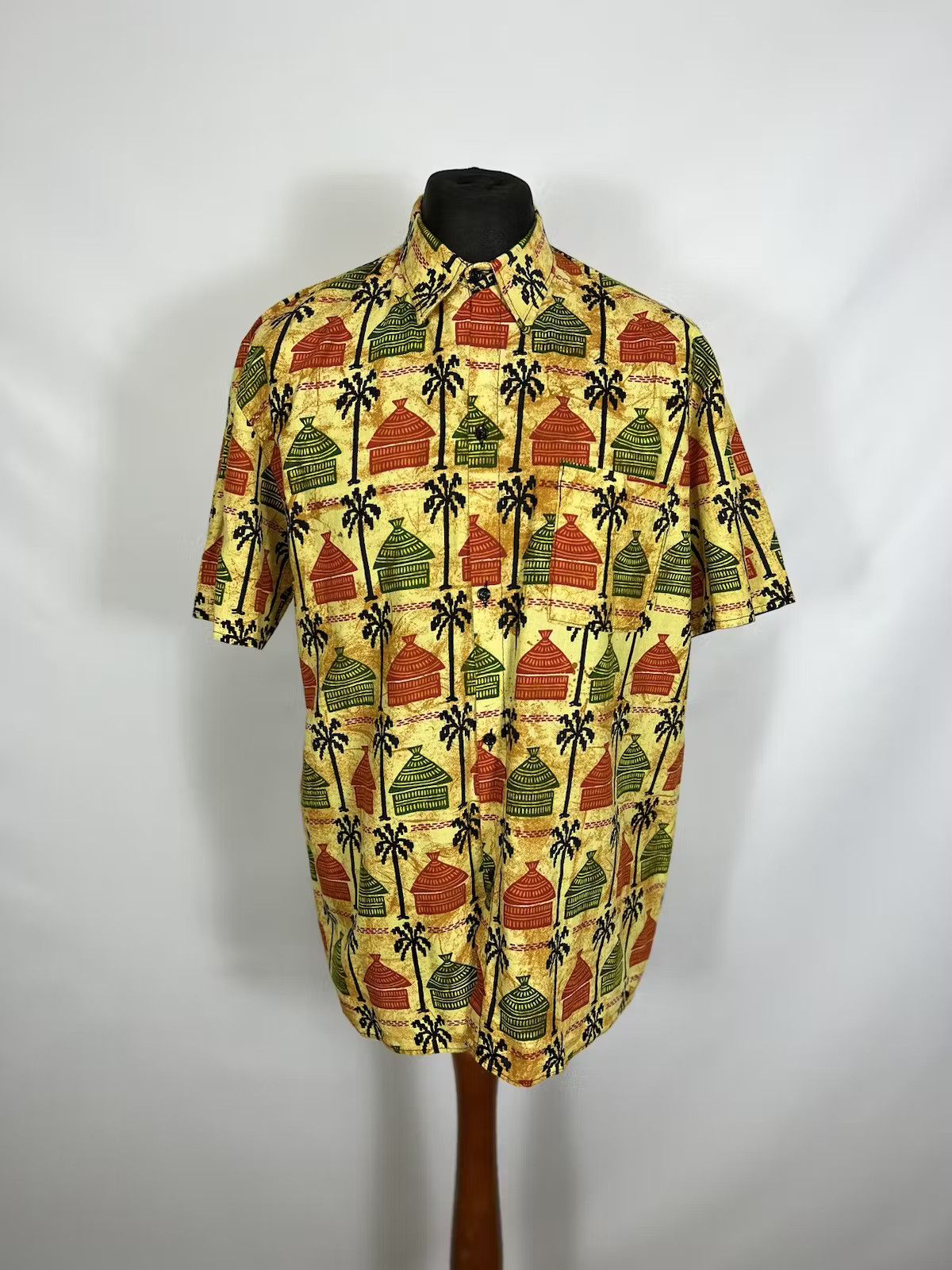 Other Crazy shirt African style Size US M / EU 48-50 / 2 - 1 Thumbnail