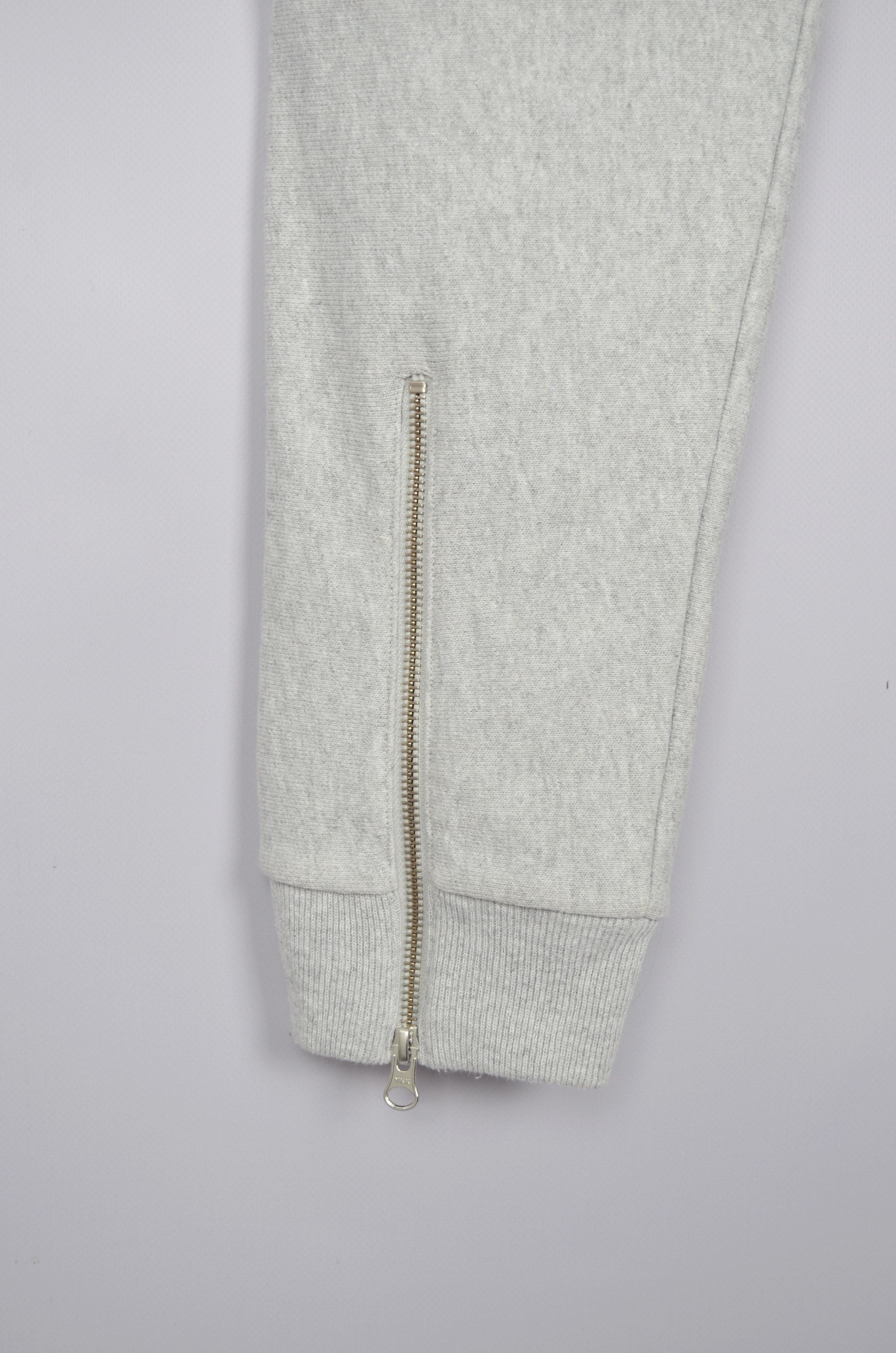 Beams Japan × Champion × Designer BEAMS x Champion Sweatpants Joggers Size S Gray Zipper Size US 30 / EU 46 - 12 Thumbnail
