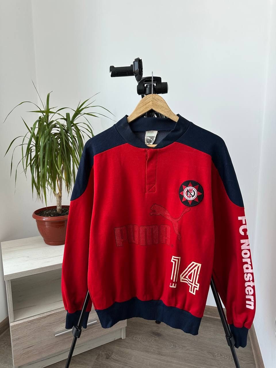 Japanese Brand × Vintage Vintage Football Soccer Jersey Puma 90s Red Sweatshirt Size US M / EU 48-50 / 2 - 1 Thumbnail