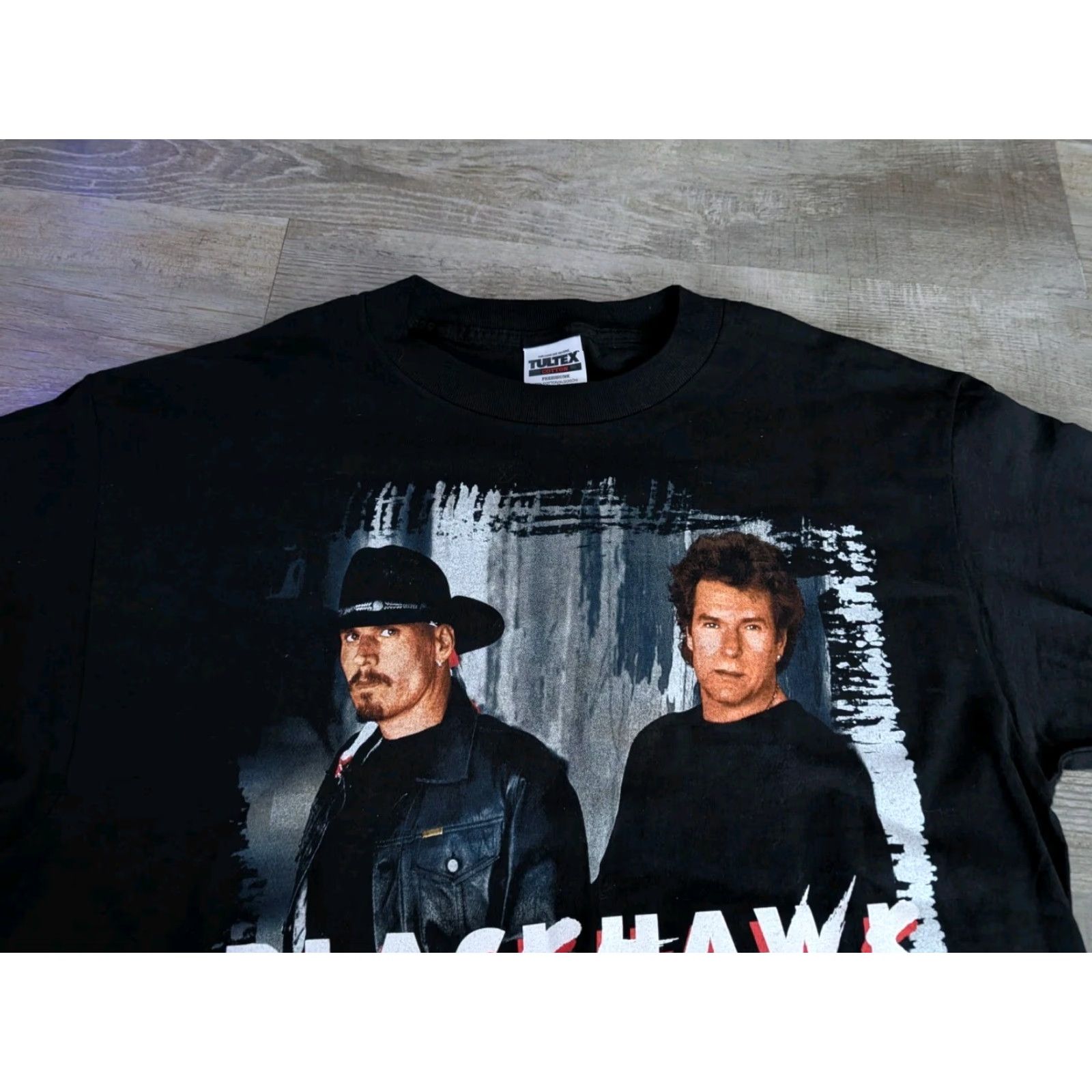 Tultex VINTAGE Blackhawk T-Shirt Man L Black 90s Y2K Greatest Hits Tour Band Short Sleeve Crew Neck Tultex EUC Size US L / EU 52-54 / 3 - 4 Thumbnail