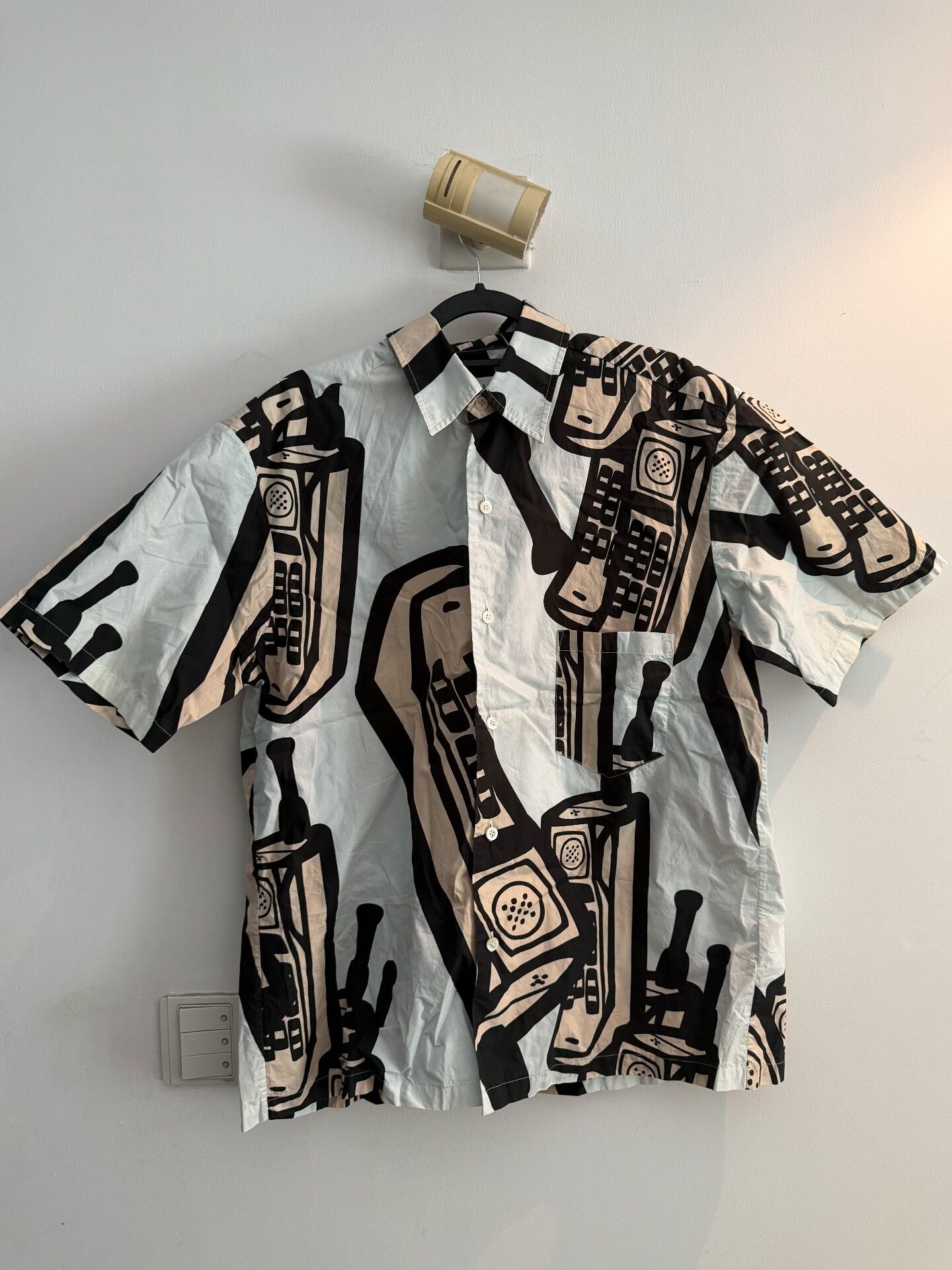 Maison Margiela Maison Margiela S/S19 Graffiti Pocket Shirt Size US XXS / EU 40 - 1 Thumbnail