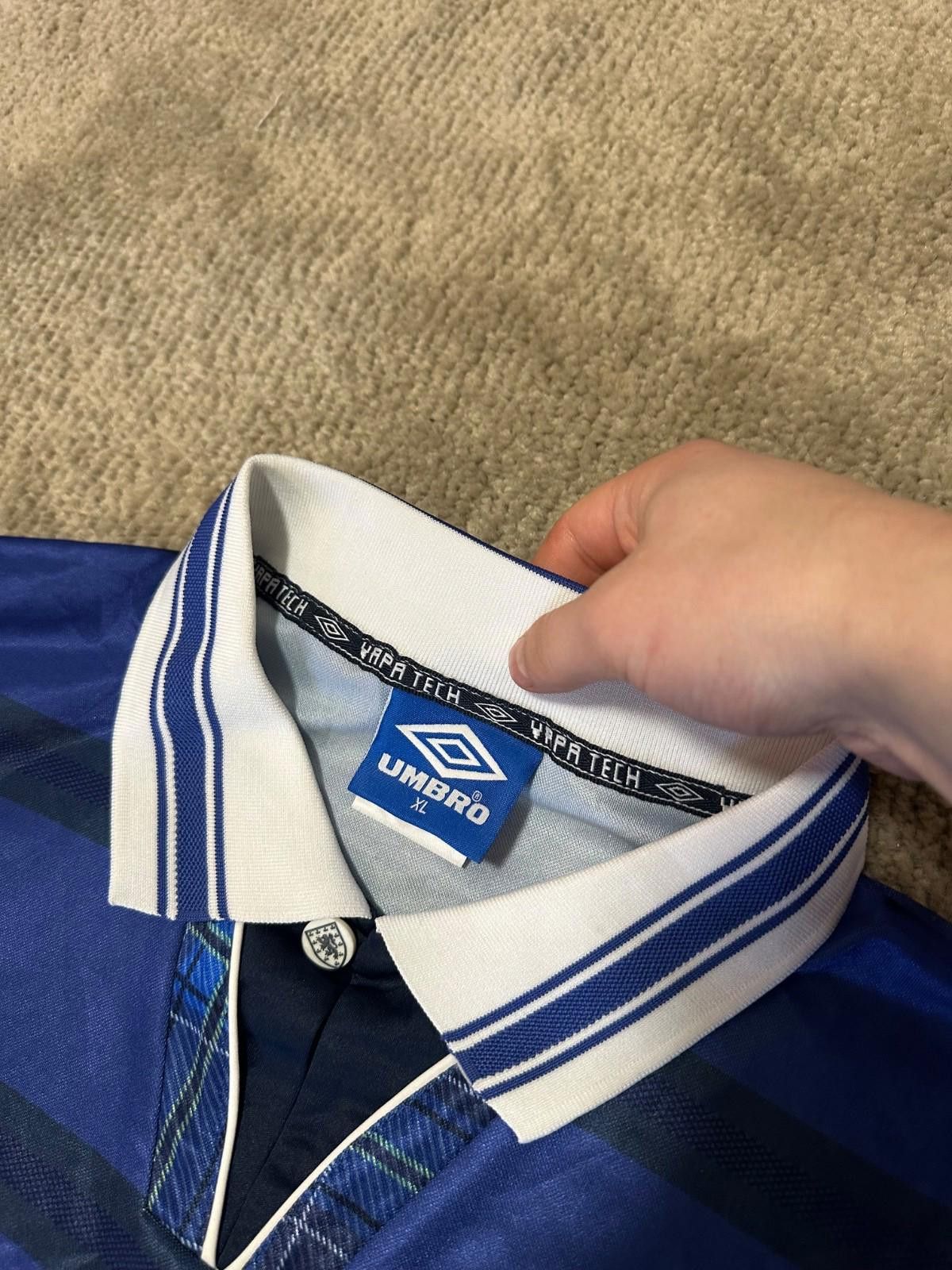 Umbro Umbro Scotland 1998-2000 Home Football Shirt Soccer Jersey Size US XL / EU 56 / 4 - 5 Thumbnail