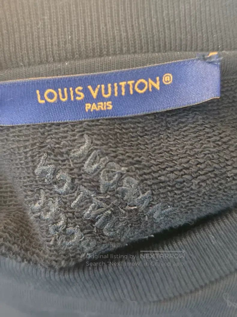 Louis Vuitton Louis Vuitton Monogrammed crewneck long-sleeve sweatshirt Size US L / EU 52-54 / 3 - 8 Thumbnail