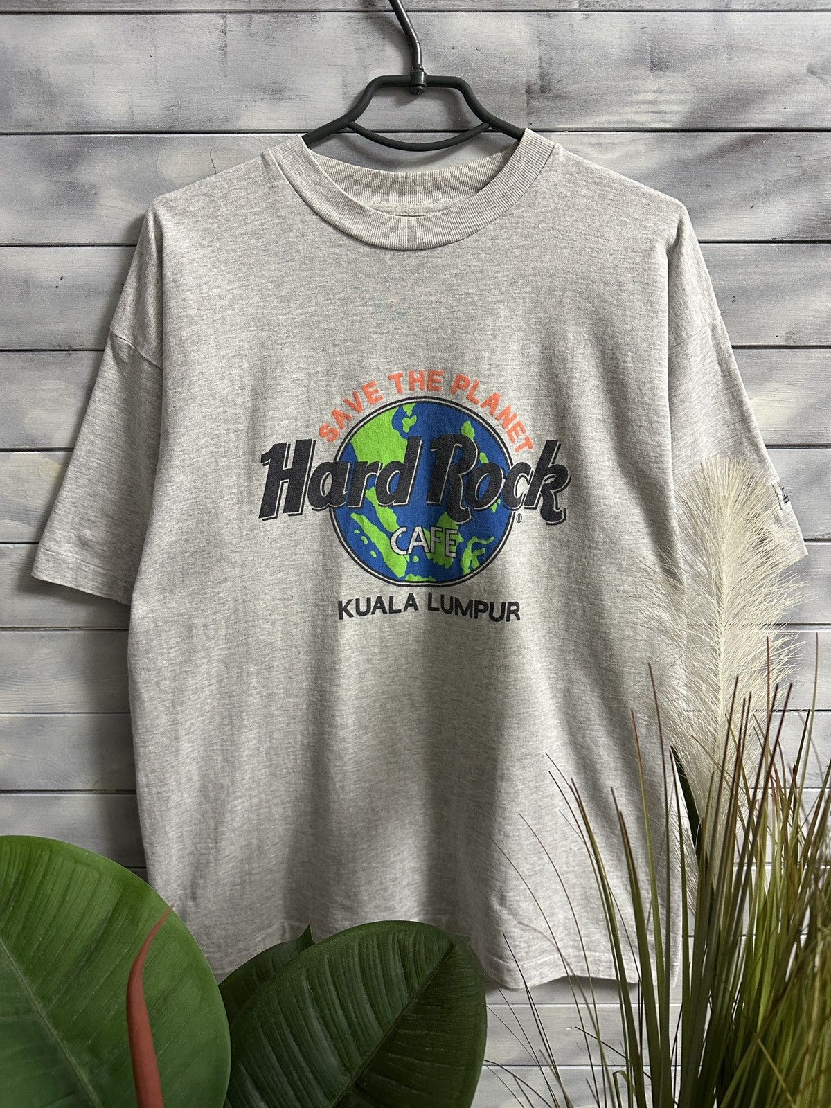 Hard Rock Cafe Very Rare Vintage T-Shirt Hard Rock Cafe Kuala Lumpur 80-90s Size US L / EU 52-54 / 3 - 1 Thumbnail