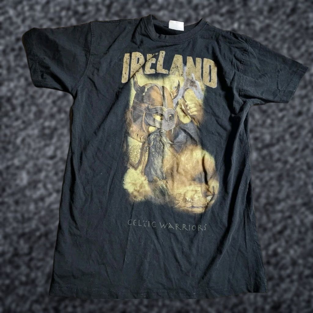 Vintage VINTAGE Celtic Ireland Souvenir S Ireland Celtic Warrior Travel T Shirt Mens Size US S / EU 44-46 / 1 - 1 Thumbnail
