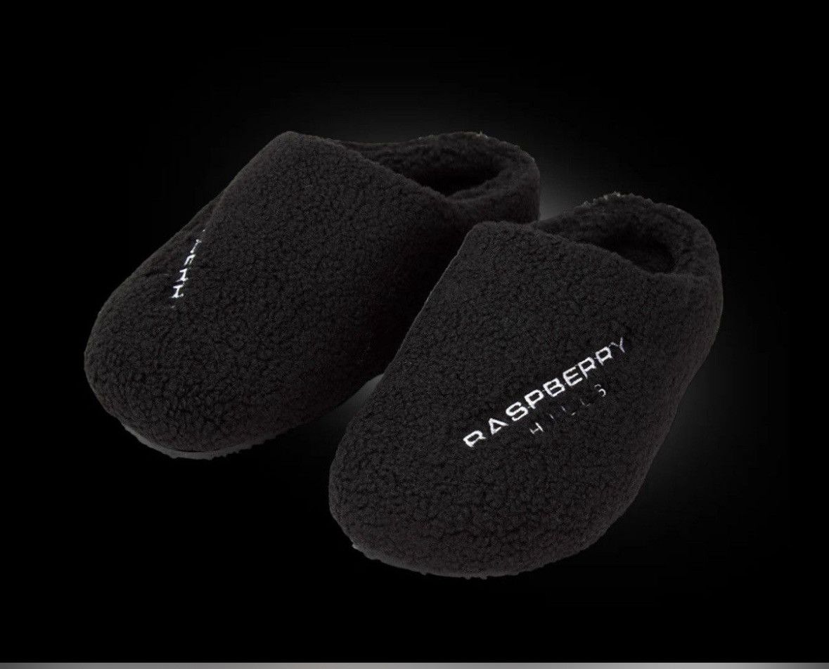 The GV Gallery Stacy From The Woods Slides Size US 10 / EU 43 - 3 Thumbnail