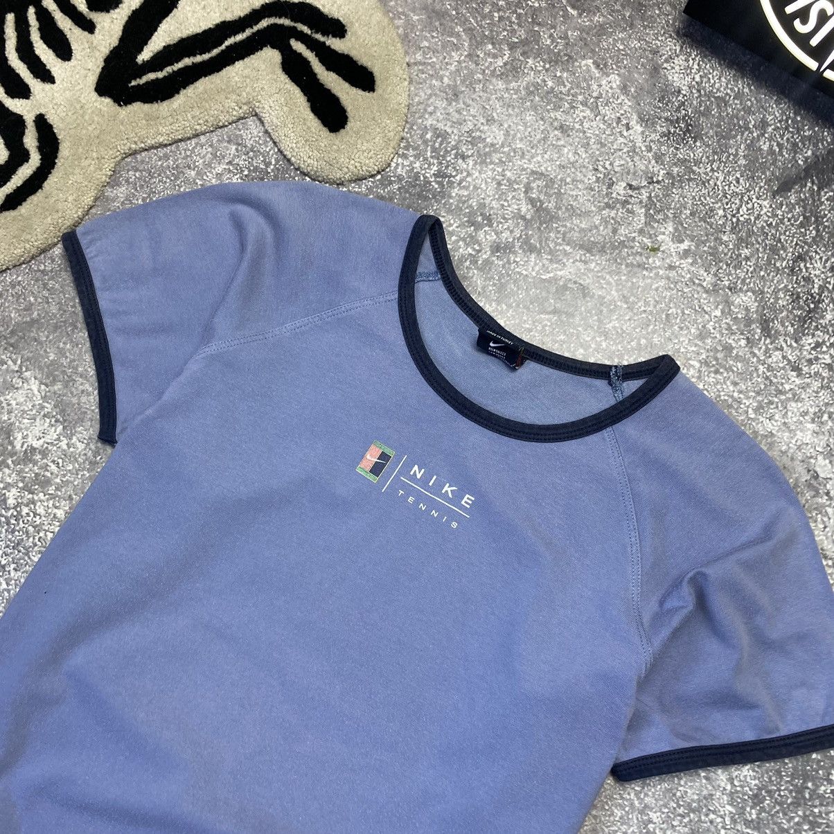 Vintage Vintage Nike Tennis Centre Logo 90’s y2k women tee Size L / US 10 / IT 46 - 2 Thumbnail