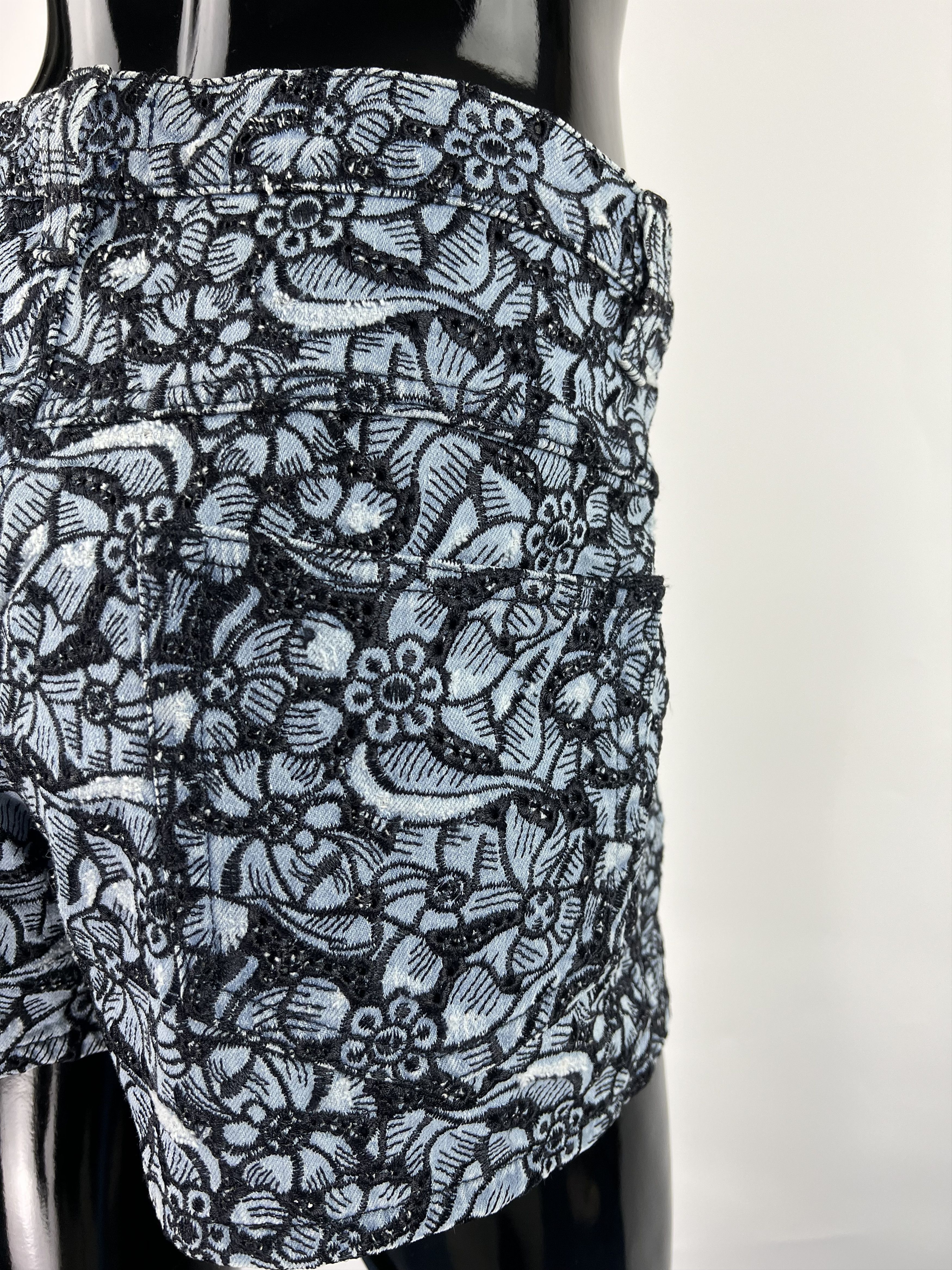 Isabel Marant Isabel Marant Etoile Blue Embroidered Floral Short Size 32" / US 10 / IT 46 - 3 Thumbnail