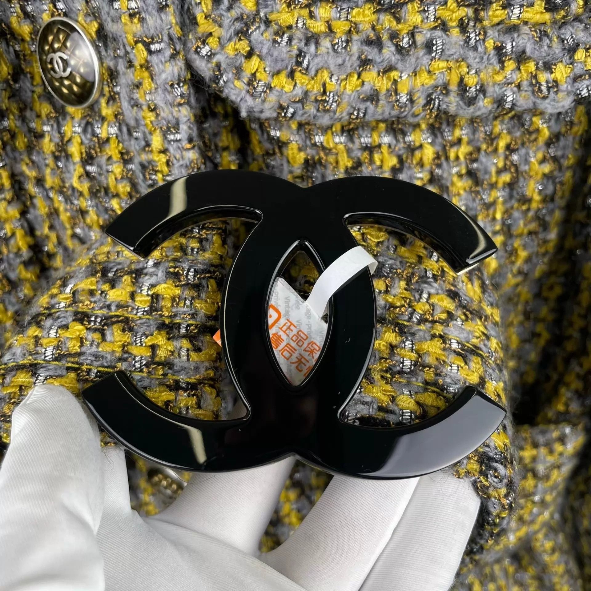 Chanel Chanel Tweed Jacket Women's Yellow Colorblock Size XS / US 0-2 / IT 36-38 - 4 Thumbnail