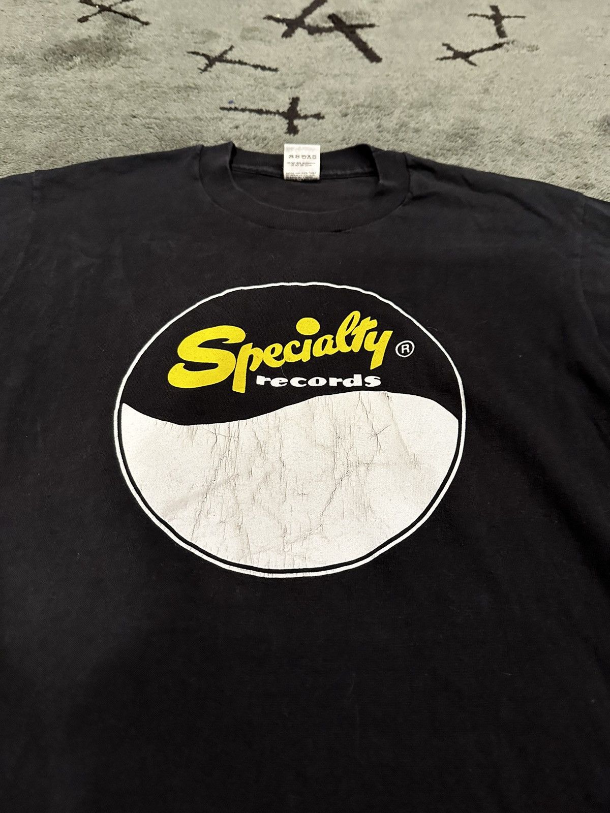 Band Tees × Vintage Vintage 1990 “Specialty Records” Yin Yang Rare Tee Size US L / EU 52-54 / 3 - 2 Thumbnail