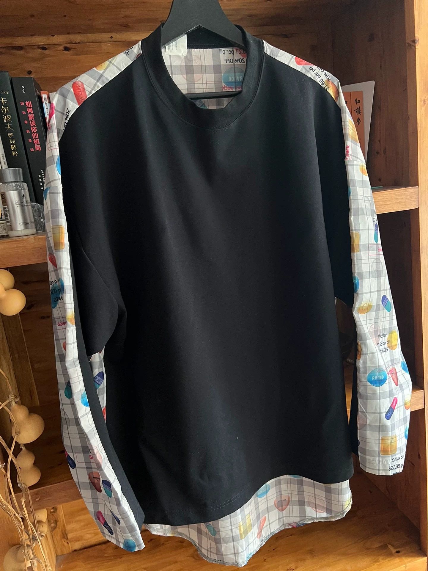 N.Hoolywood N.HOOLYWOOD Paneled Runway Premium Sweatshirt 40 Near New Size US XXS / EU 40 - 2 Thumbnail