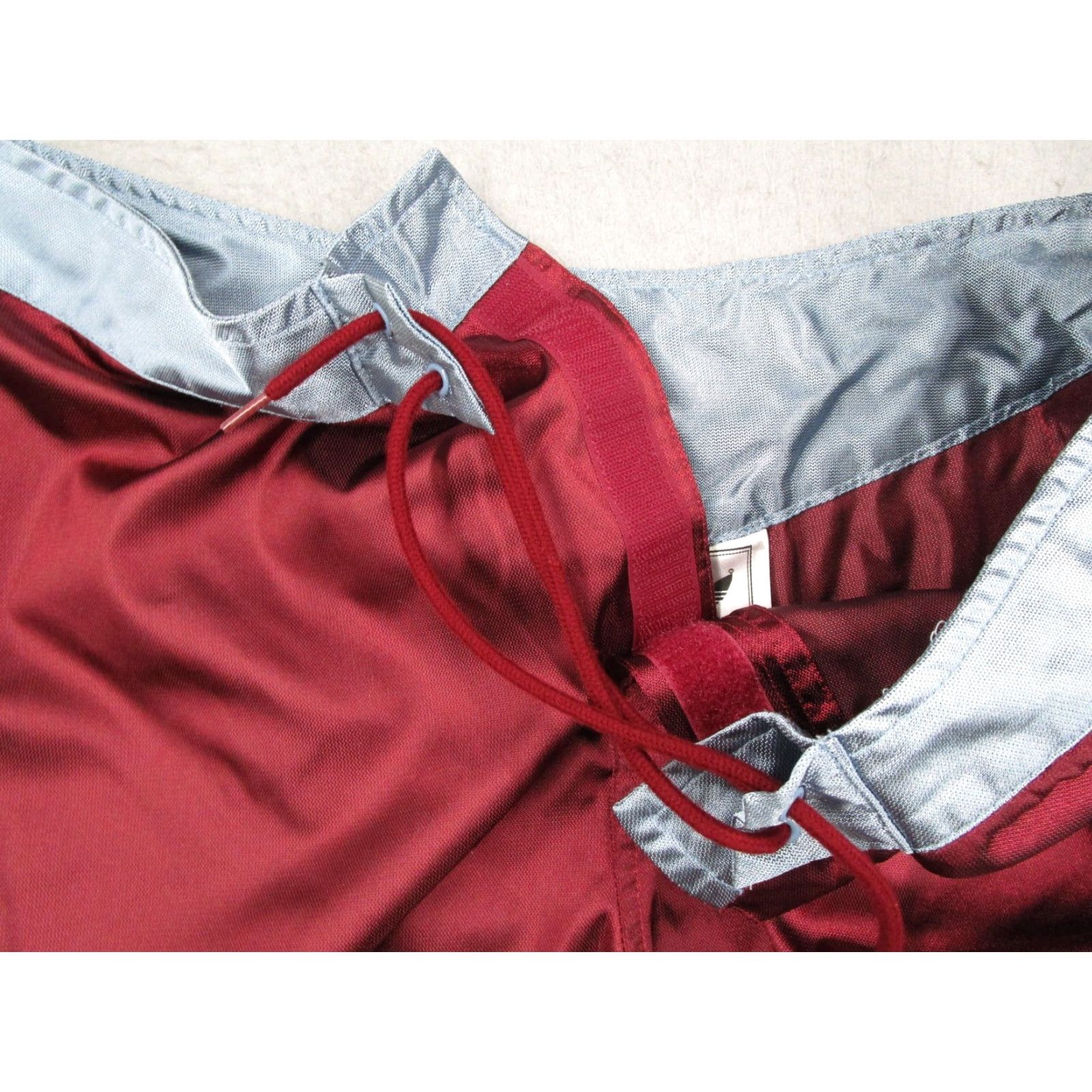 Adidas VINTAGE Adidas Shorts Mens XL Red Blue Nylon 3 Stripe Trefoil Athletic 90s Size US 36 / EU 52 - 3 Thumbnail