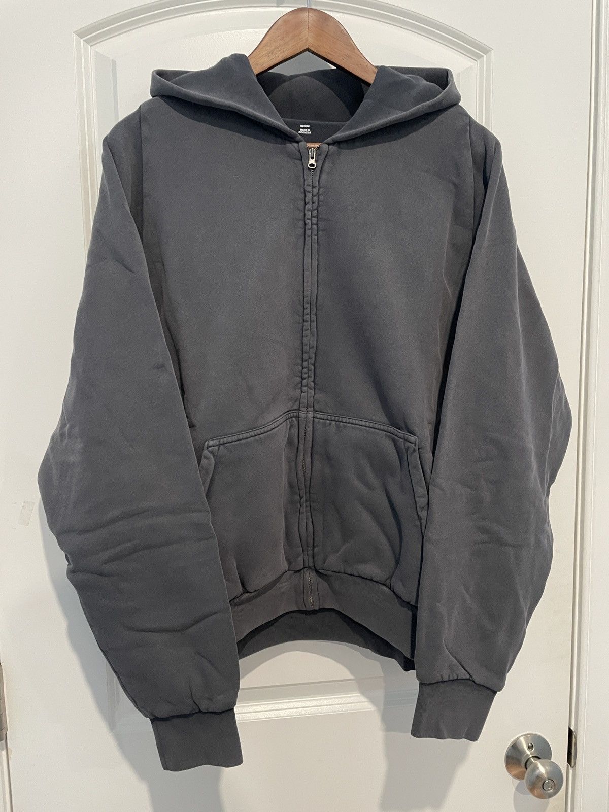 トップス Yeezy Gap zip up hoodie poetic black Yeezy Gap Zip Up Hoodie Poetic Black Medium