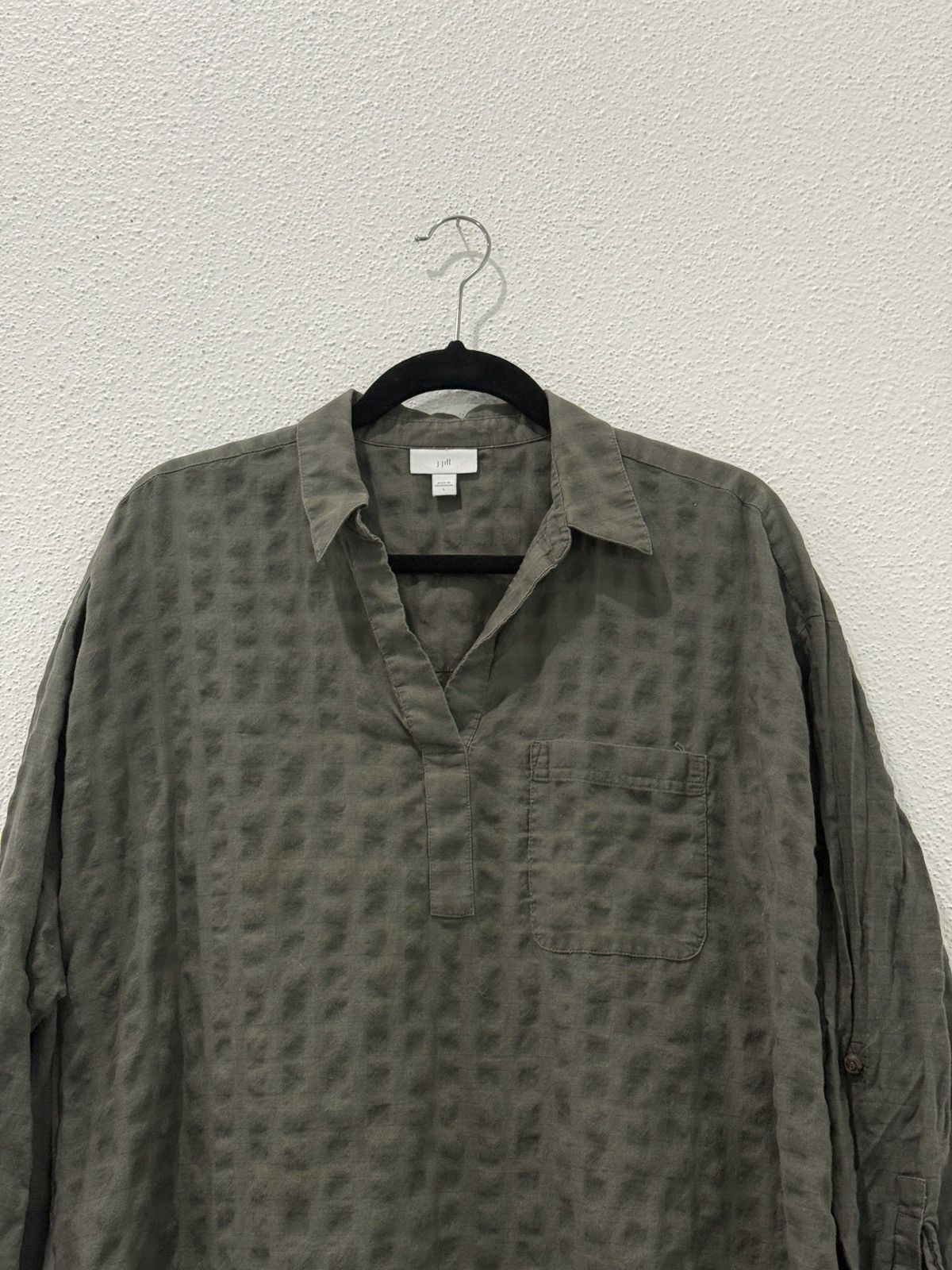 J. Jill J Jill Tunic Top V Neck Collar Green Textured Size L Button Size L / US 10 / IT 46 - 2 Thumbnail