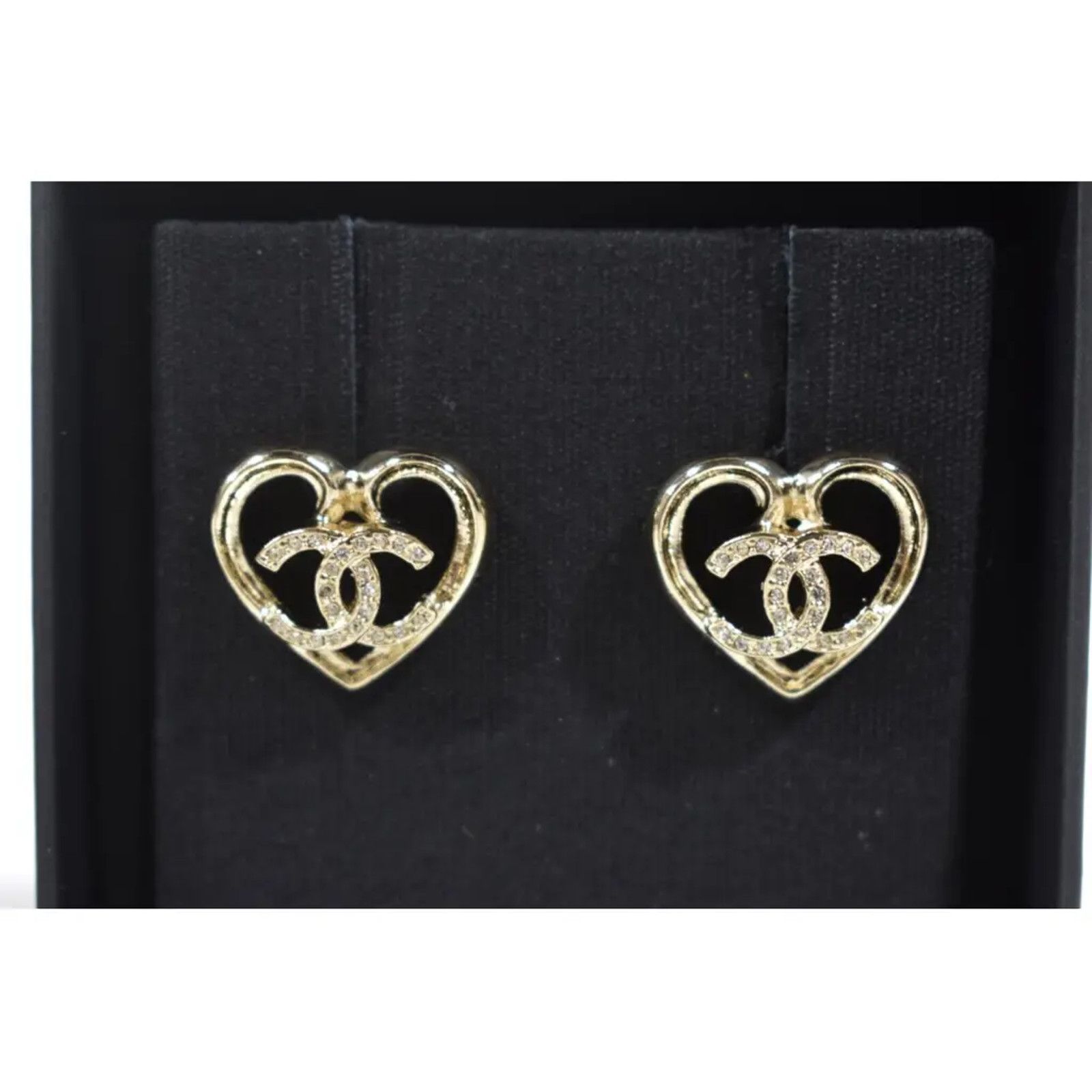 Chanel Chanel Gold Crystal Heart Interlocking Statement Earrings Size ONE SIZE - 1 Thumbnail