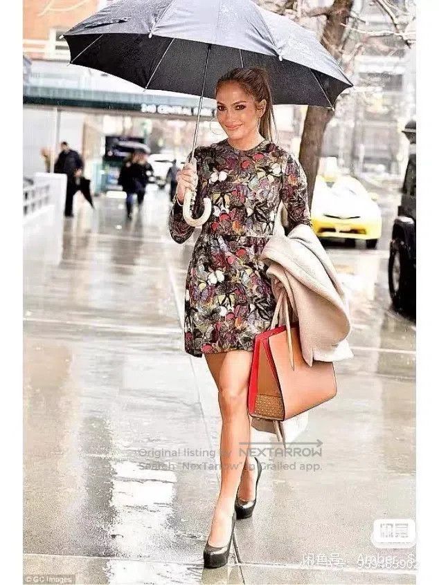 Other Valentino Butterfly dress Size S / US 4 / IT 40 - 1 Thumbnail