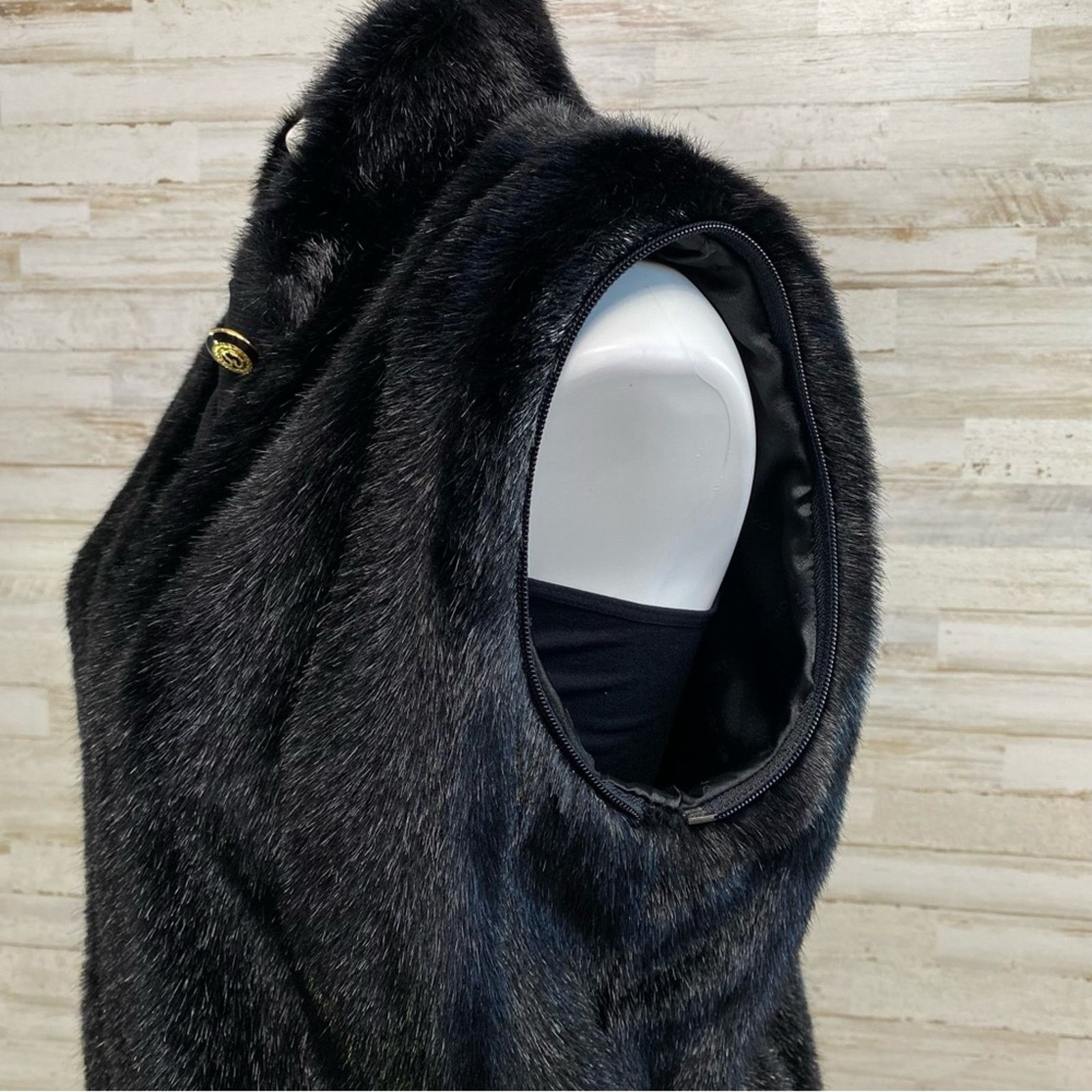 St. John St. John Collection by Marie Gray Faux Fur Jacket Vest XS Size XS / US 0-2 / IT 36-38 - 5 Thumbnail