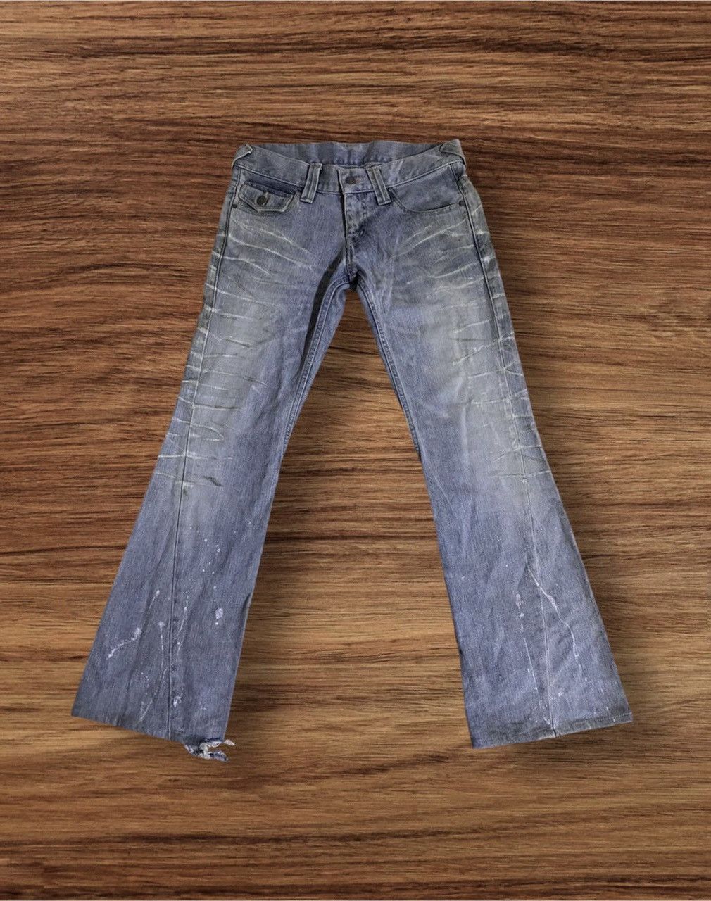 Tornado Mart Vintage TORNADO MART Super Flare Distressed Paint Design Size US 31 - 2 Thumbnail