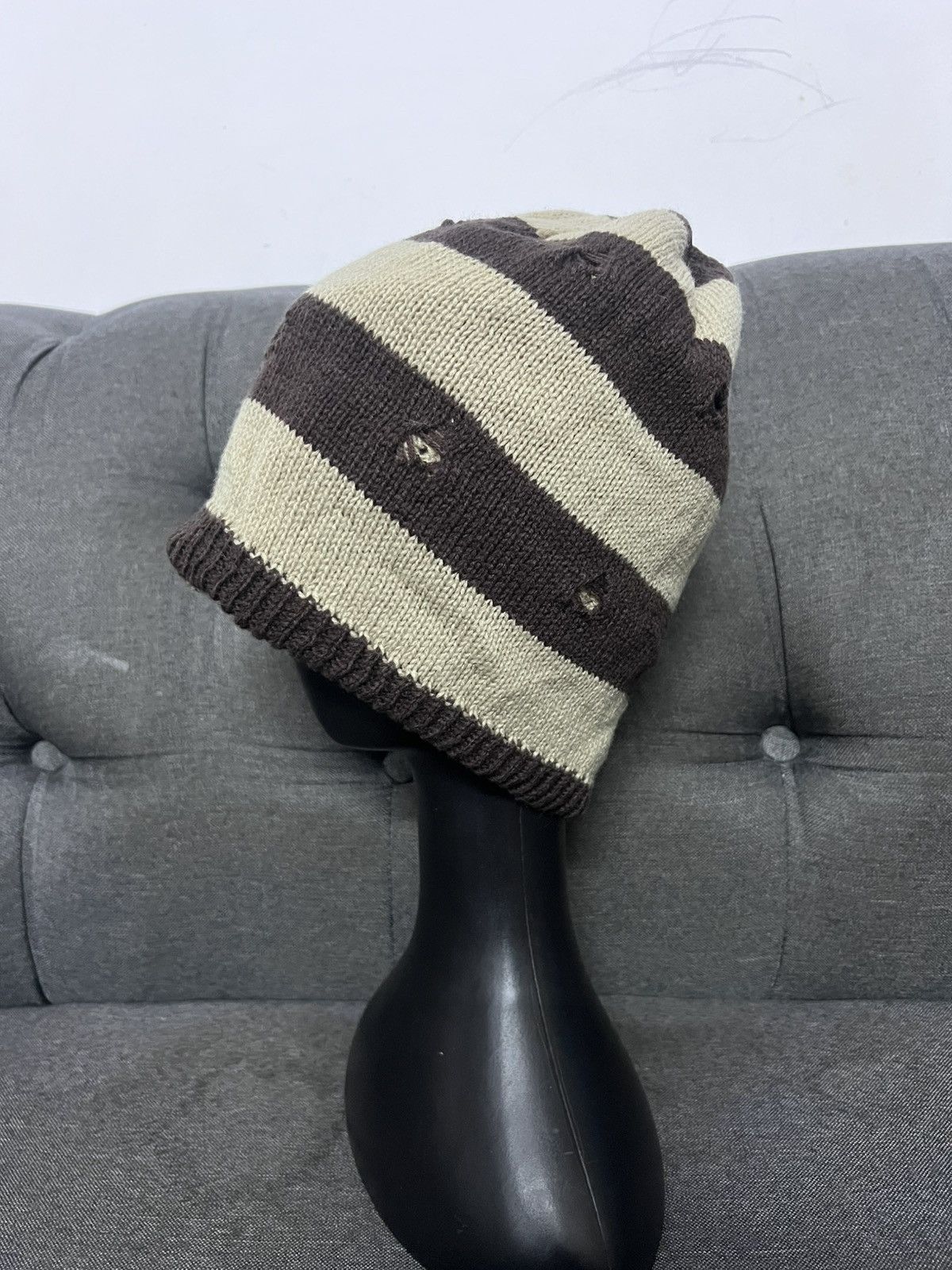 Japanese Brand thrashed stripe kurt cobain beanie hat Size ONE SIZE - 1 Thumbnail