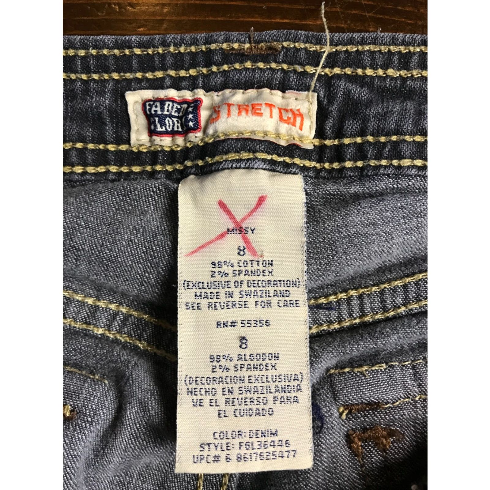 Faded Glory Faded Glory Jeans Women’s 8 Blue Denim Stretch Capri Straight Leg, Regular, Low Rise, Inseam 21 in, Jeans, Women, Capris, Straight, Blue, Vintage: No Size 30" / US 8 / IT 44 - 6 Thumbnail