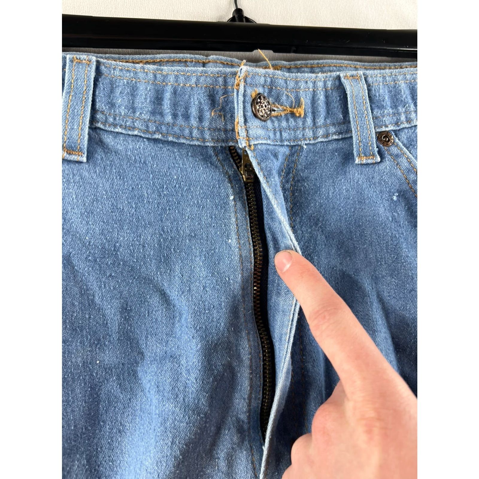 Levi's VINTAGE Levi's Denim Jeans Baggy Straight Leg 34x26 Medium Blue Wash USA 505 Mens Jeans Size US 34 / EU 50 - 4 Thumbnail