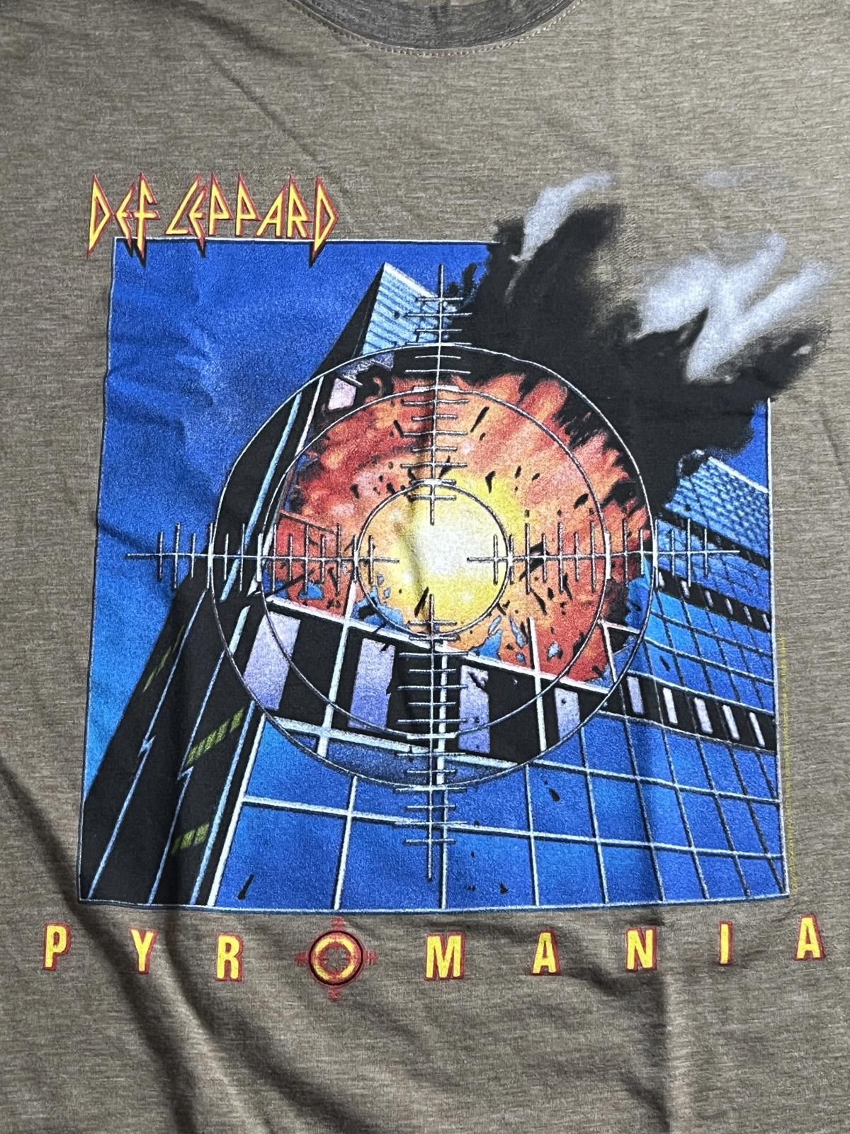 Designer Def Leppard Pyromania Ringer Tee Slim Fit T-shirt - L Size US L / EU 52-54 / 3 - 3 Thumbnail