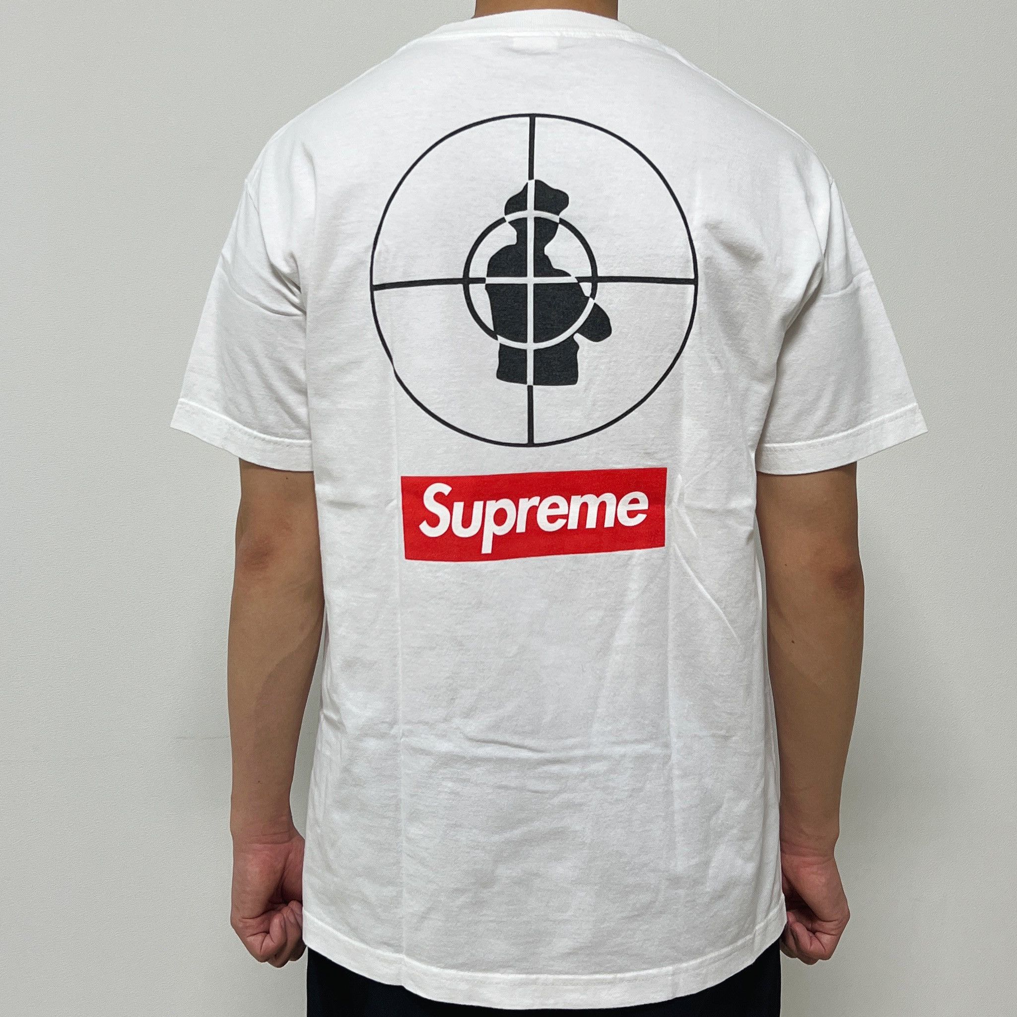 Supreme Supreme SS06 Public Enemy Mugshots Tee White Size US L / EU 52-54 / 3 - 2 Thumbnail