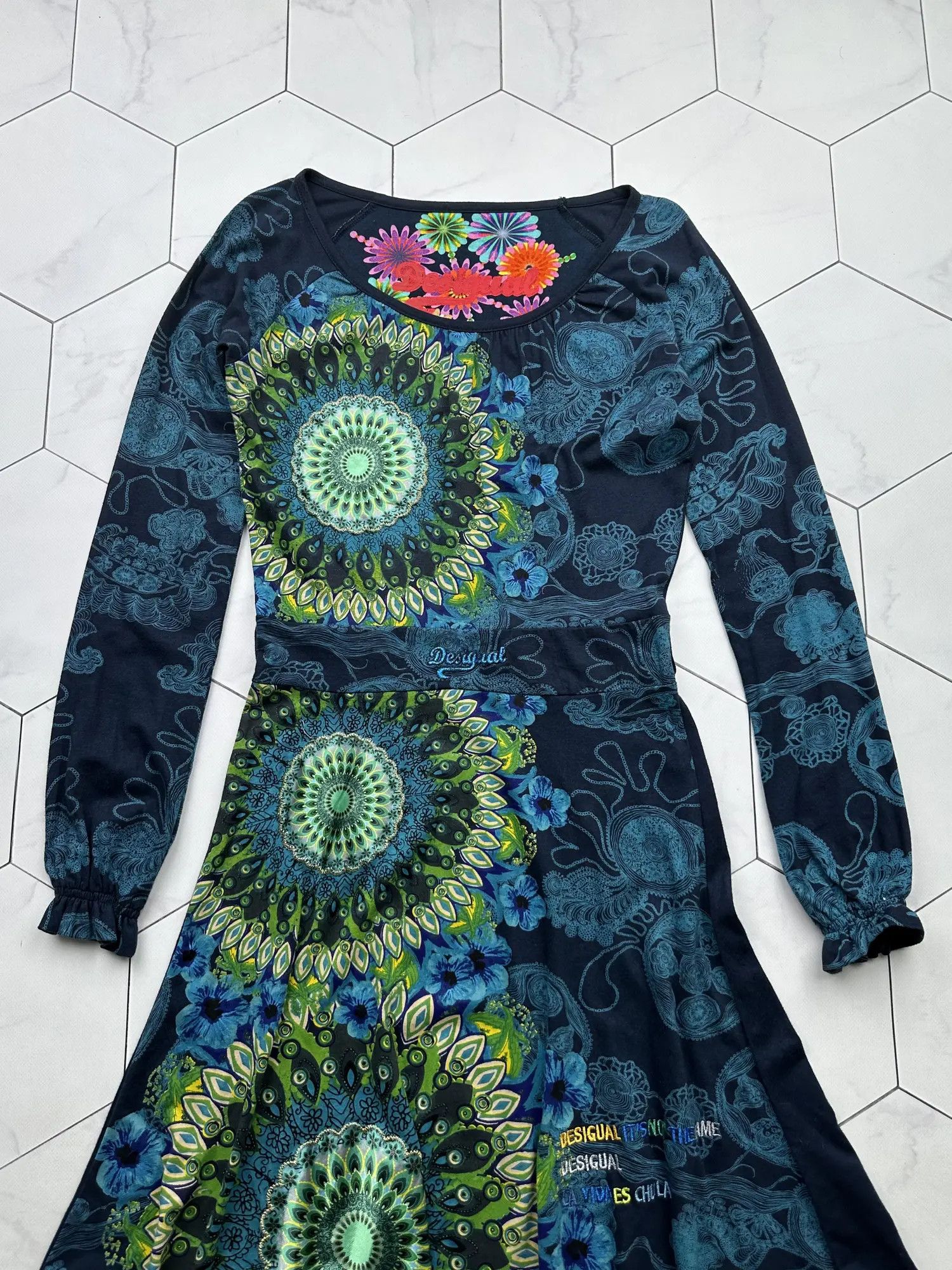 Desigual Desigual Printed Dress (B391) Size M / US 6-8 / IT 42-44 - 2 Thumbnail