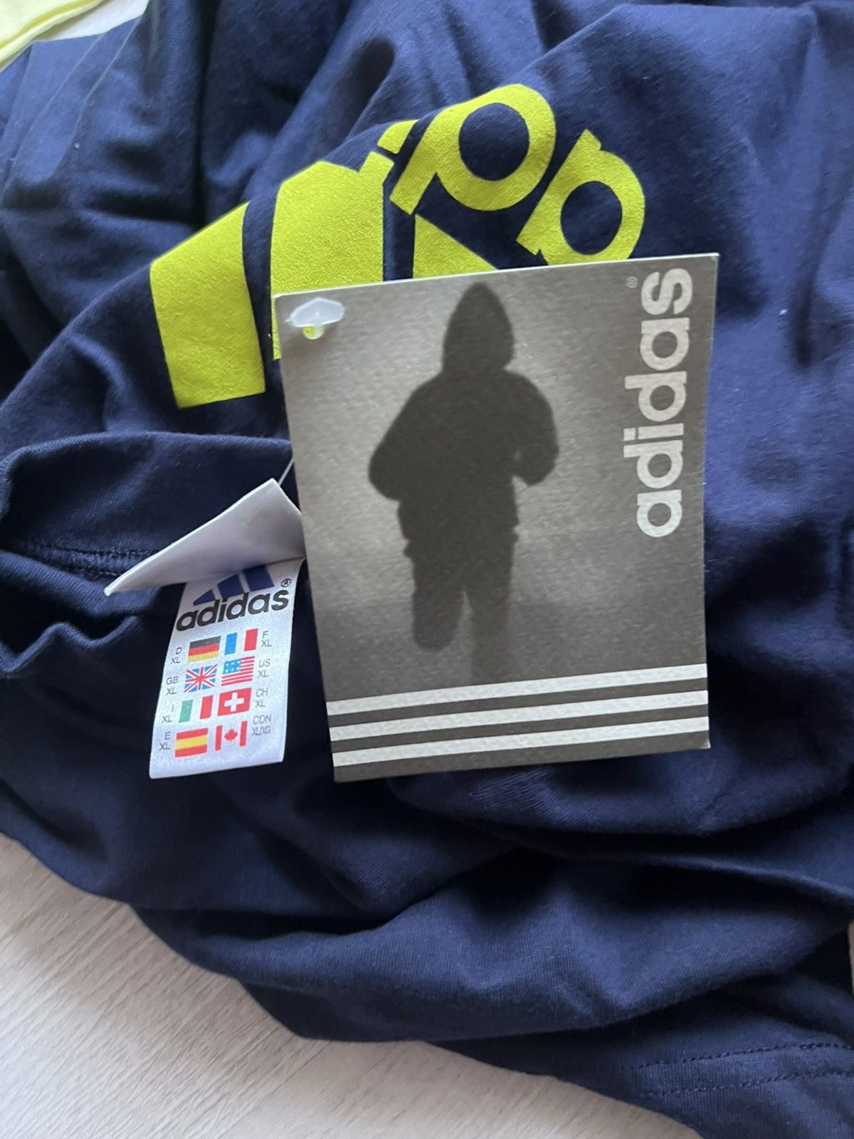 Adidas Adidas tshirt vintage size xl Size US XL / EU 56 / 4 - 8 Thumbnail