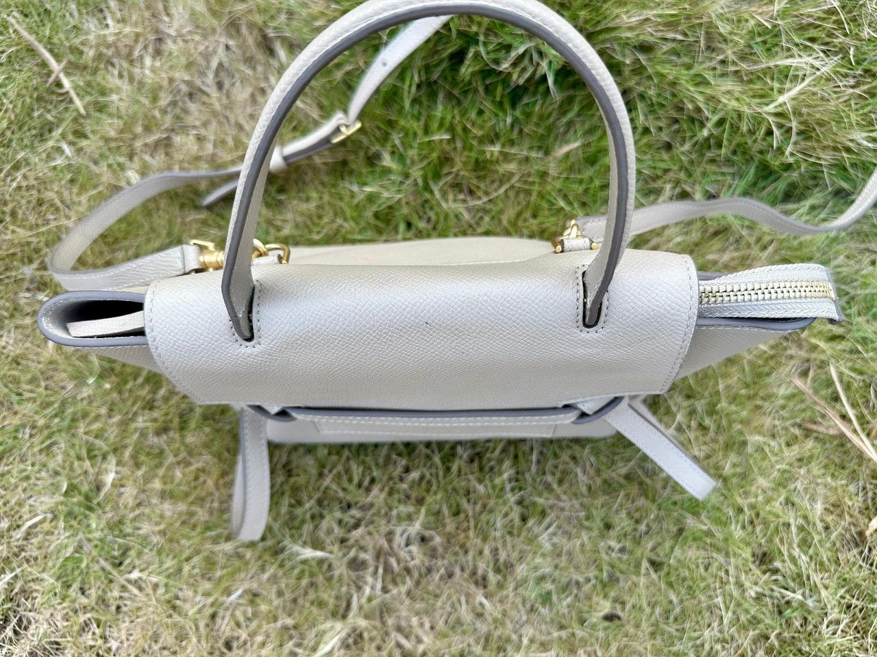 Celine Authentic Celine Grained Calfskin Micro Belt Bag Size ONE SIZE - 4 Thumbnail