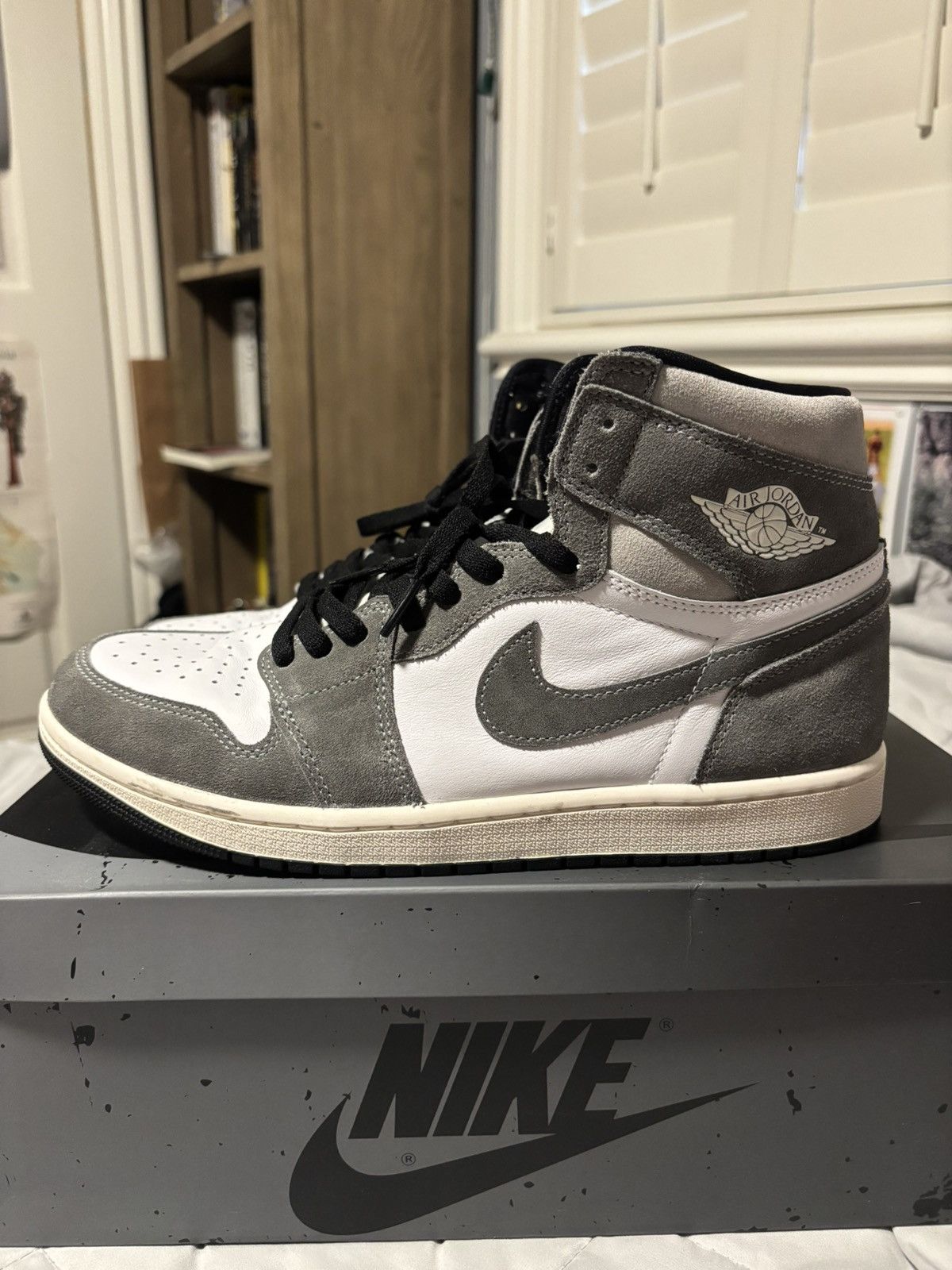 Jordan Brand Jordan 1 High Retro “Washed Black” M11 VNDS  display picture 3