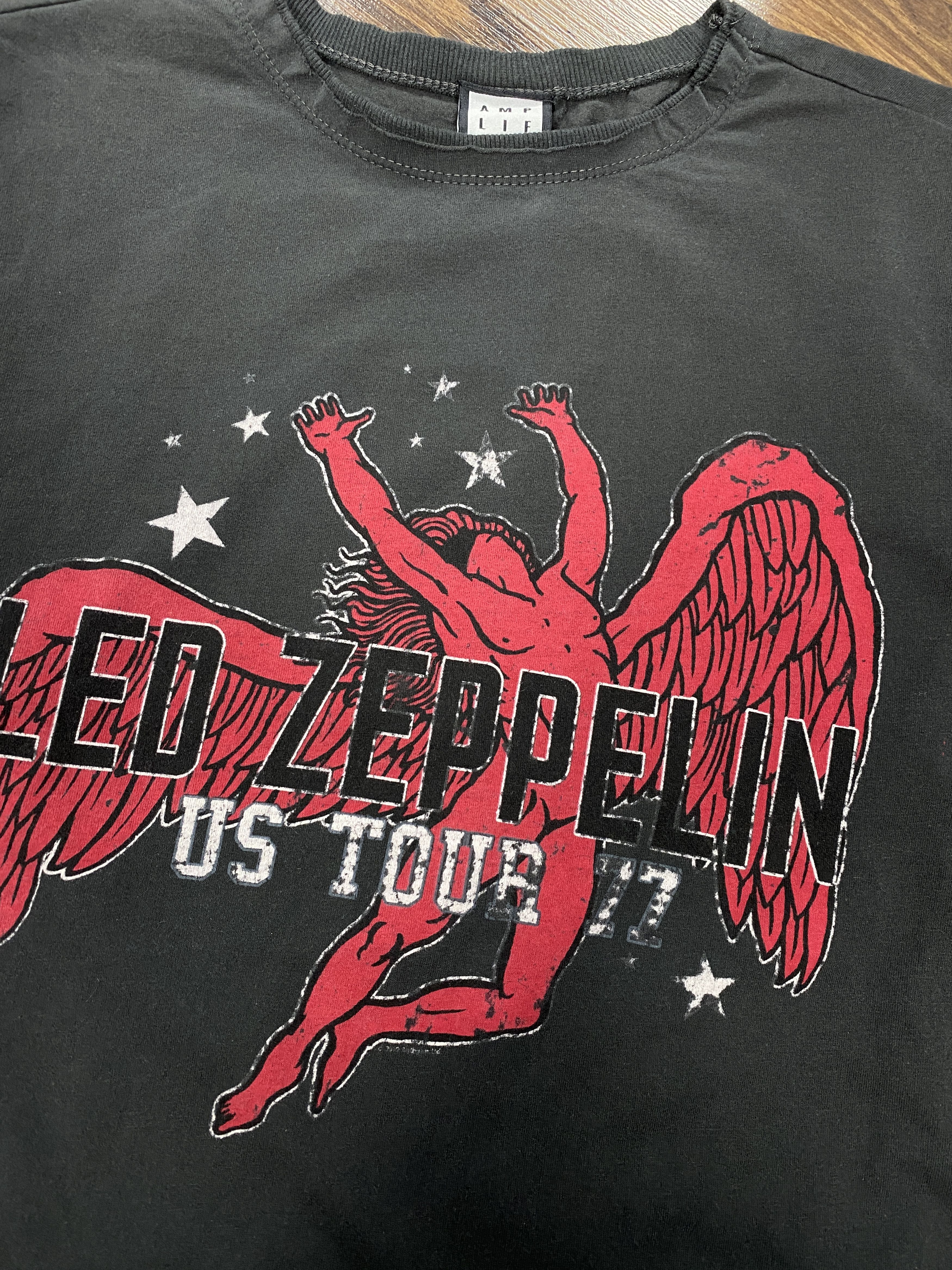 Band Tees Led Zeppelin vintage rock band t-shirt y2k Size US M / EU 48-50 / 2 - 3 Thumbnail