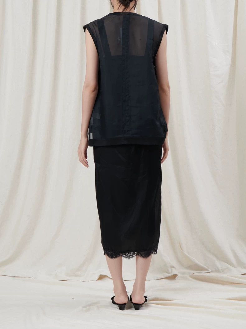 Helmut Lang HELMUT LANG sizeP Black silk crepe edged sleeveless vest Size M / US 6-8 / IT 42-44 - 4 Thumbnail