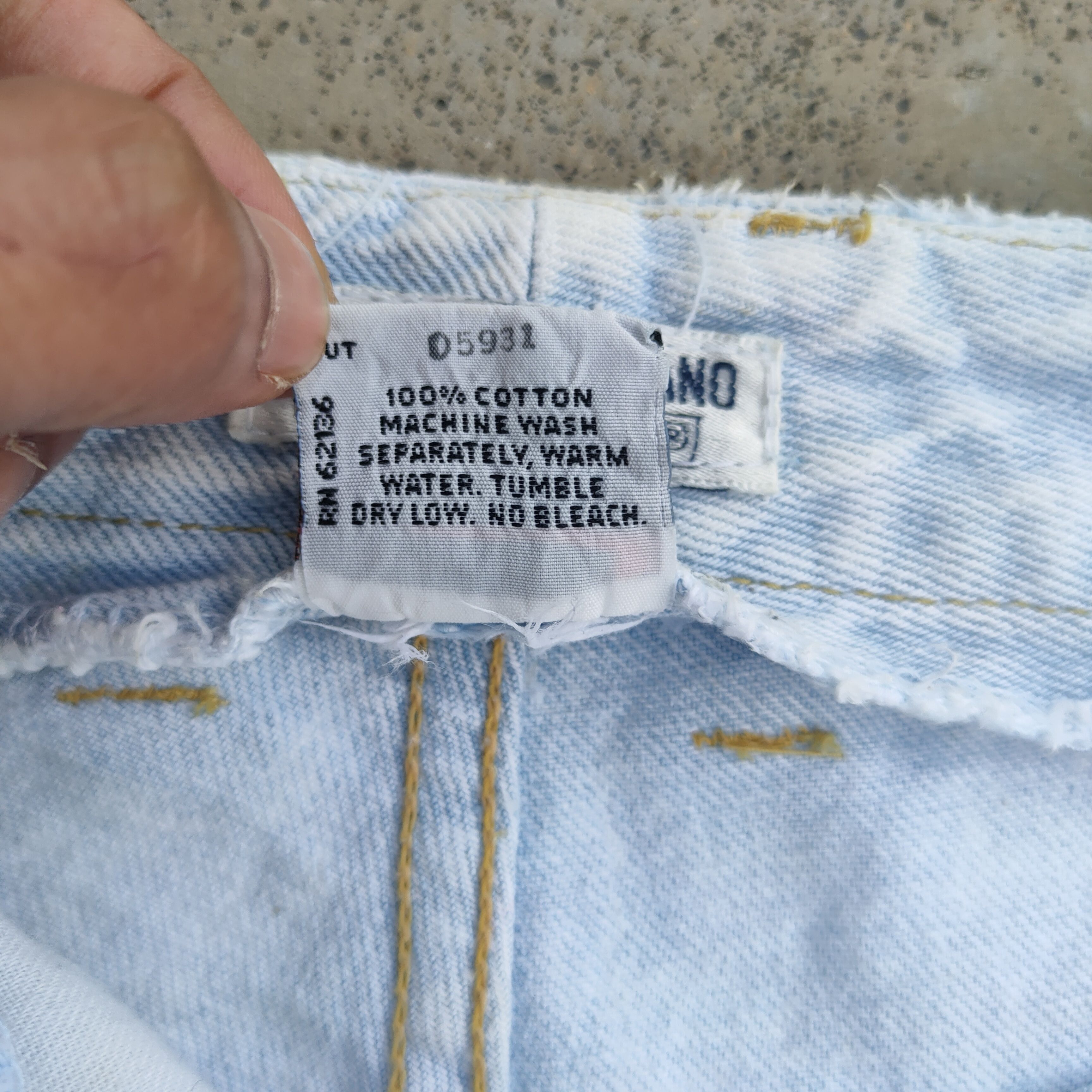 Guess GUESS x GEORGES MARCIANO LIGHT BLUE JEANS DENIM PANTS Size US 26 / EU 42 - 10 Thumbnail