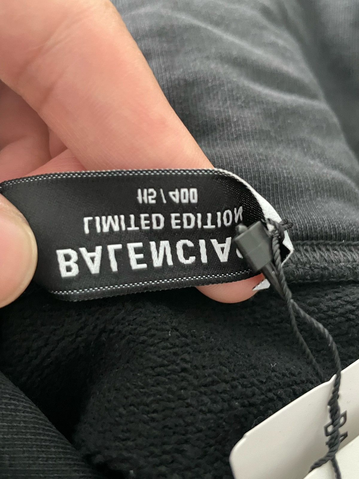 Balenciaga Balenciaga La Nakamurance Limited Edition 115/400 Hoodie Size US S / EU 44-46 / 1 - 7 Thumbnail