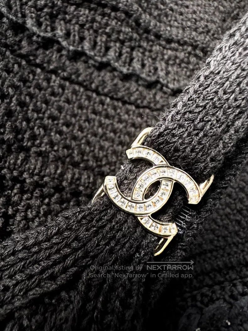 Chanel Chanel Knitted dress with diamond buckles and straps Size XS / US 0-2 / IT 36-38 - 4 Thumbnail