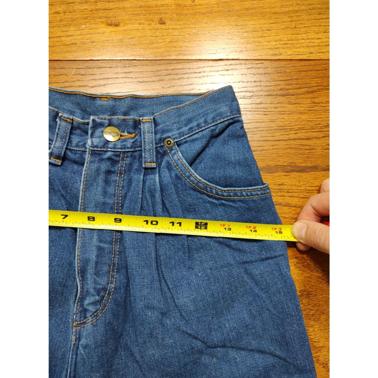 Wrangler VINTAGE Wrangler Denim Jeans Women Fits W22 X L32 Made In USA Blue Wrangler Jeans Slim 5-Pocket Denim Medium Wash 100% Cotton Womens Cowboy 80s USA Size 40" / US 18 - 6 Thumbnail