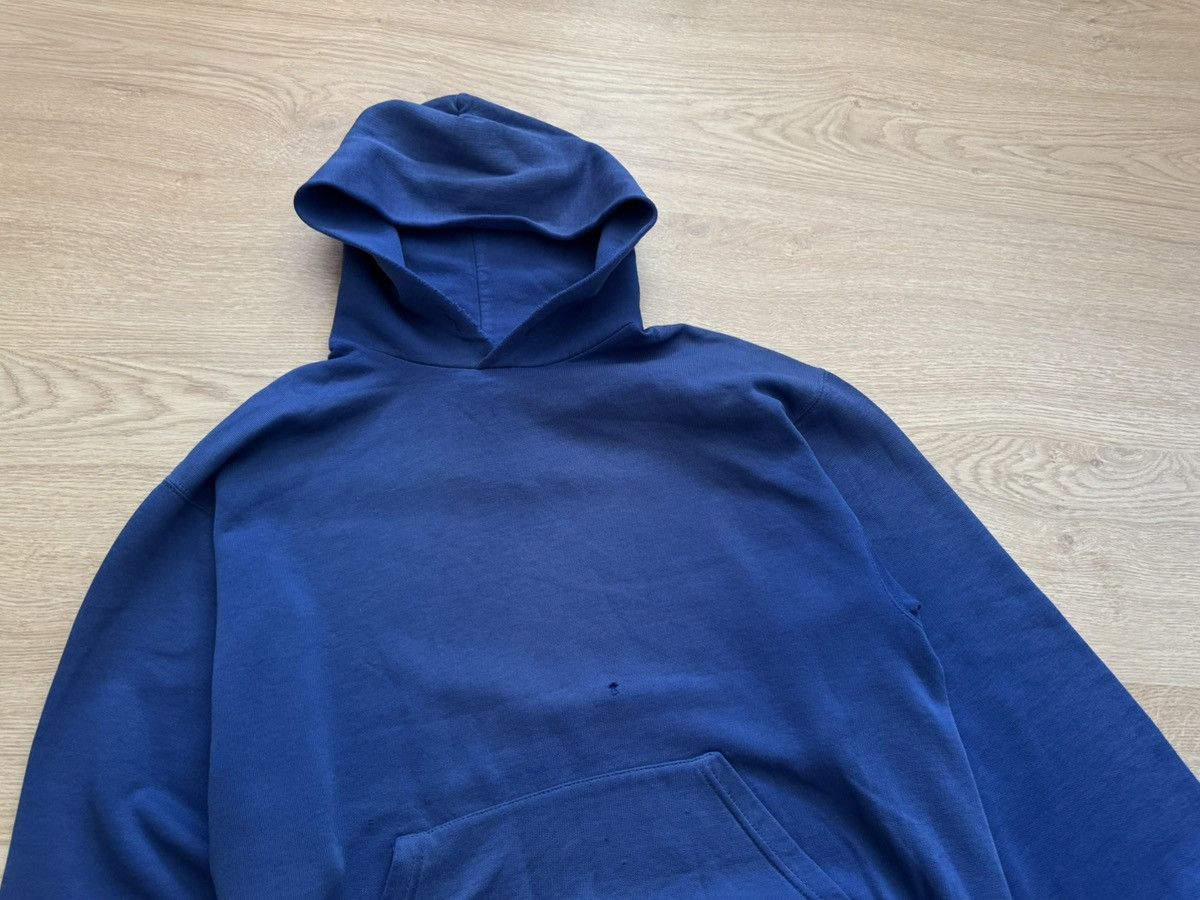 Russell Athletic Vintage 00s Russell Sunfaded y2k Thrashed Boxy Fit Hoodie Size US M / EU 48-50 / 2 - 3 Thumbnail