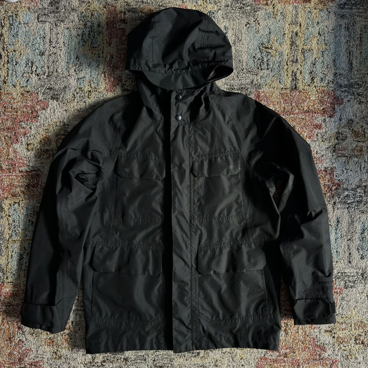image of Goretex x White Mountaineering Ss16 Gore-Tex Polyester Taffeta Mountain Parka Japan in Black (Size 