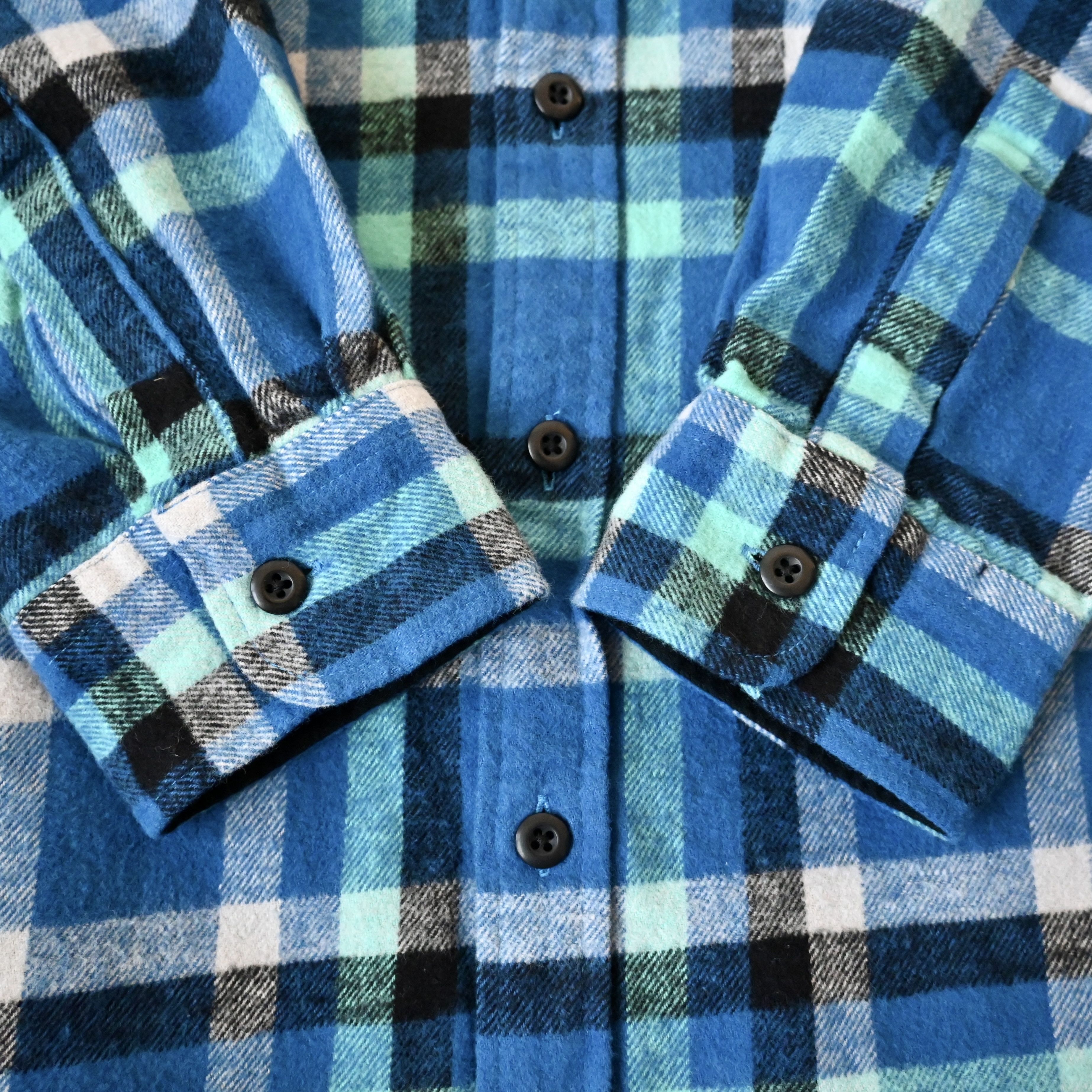 Uniqlo UNUSED, Vintage 2010 UNIQLO plaid cotton flannel shirt, L Size US L / EU 52-54 / 3 - 8 Thumbnail