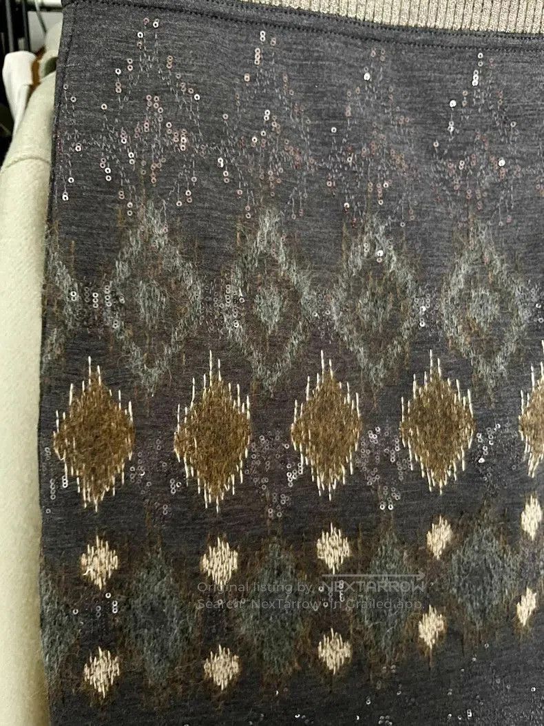 Brunello Cucinelli Brunello Cucinelli Sequin Wool Skirt. Size US 34 / EU 50 - 3 Thumbnail