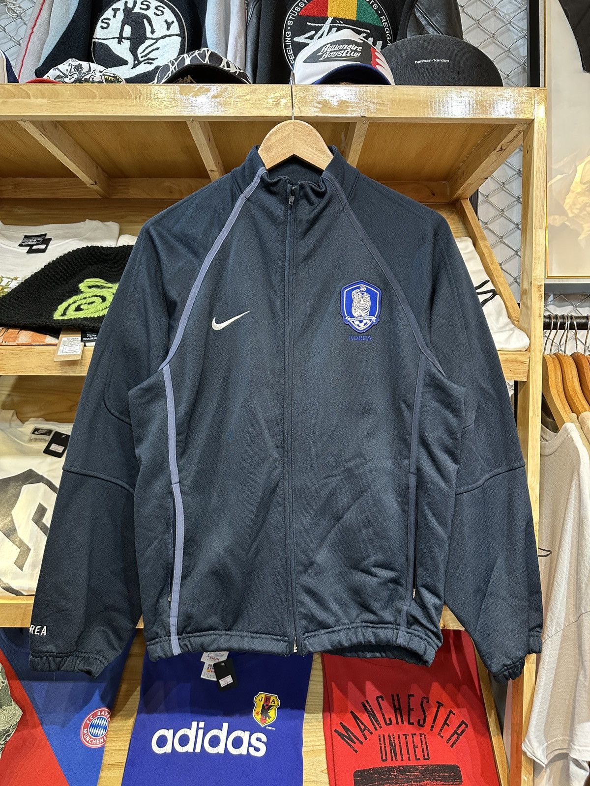 Nike Vintage South Korea 2004-05 Total90 Nike Track Jacket Size US S / EU 44-46 / 1 - 1 Thumbnail