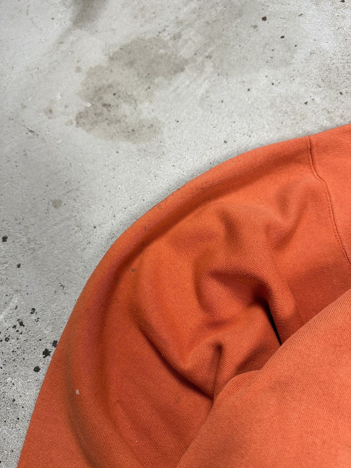 Nike × Vintage ‼️ Vintage 90s Nike Orange Distressed Crewneck Boxy Fit Size US M / EU 48-50 / 2 - 6 Thumbnail