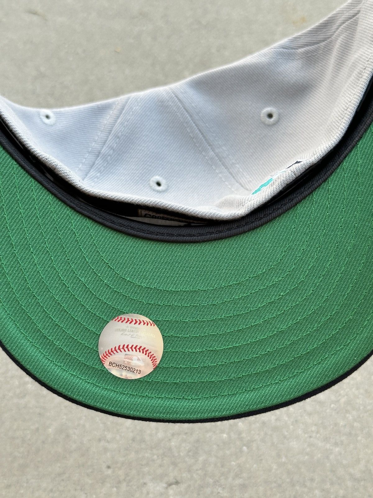 MLB × New Era Seattle Mariners Script Two Tone Fitted Hat 7 1/4 Size ONE SIZE - 3 Thumbnail