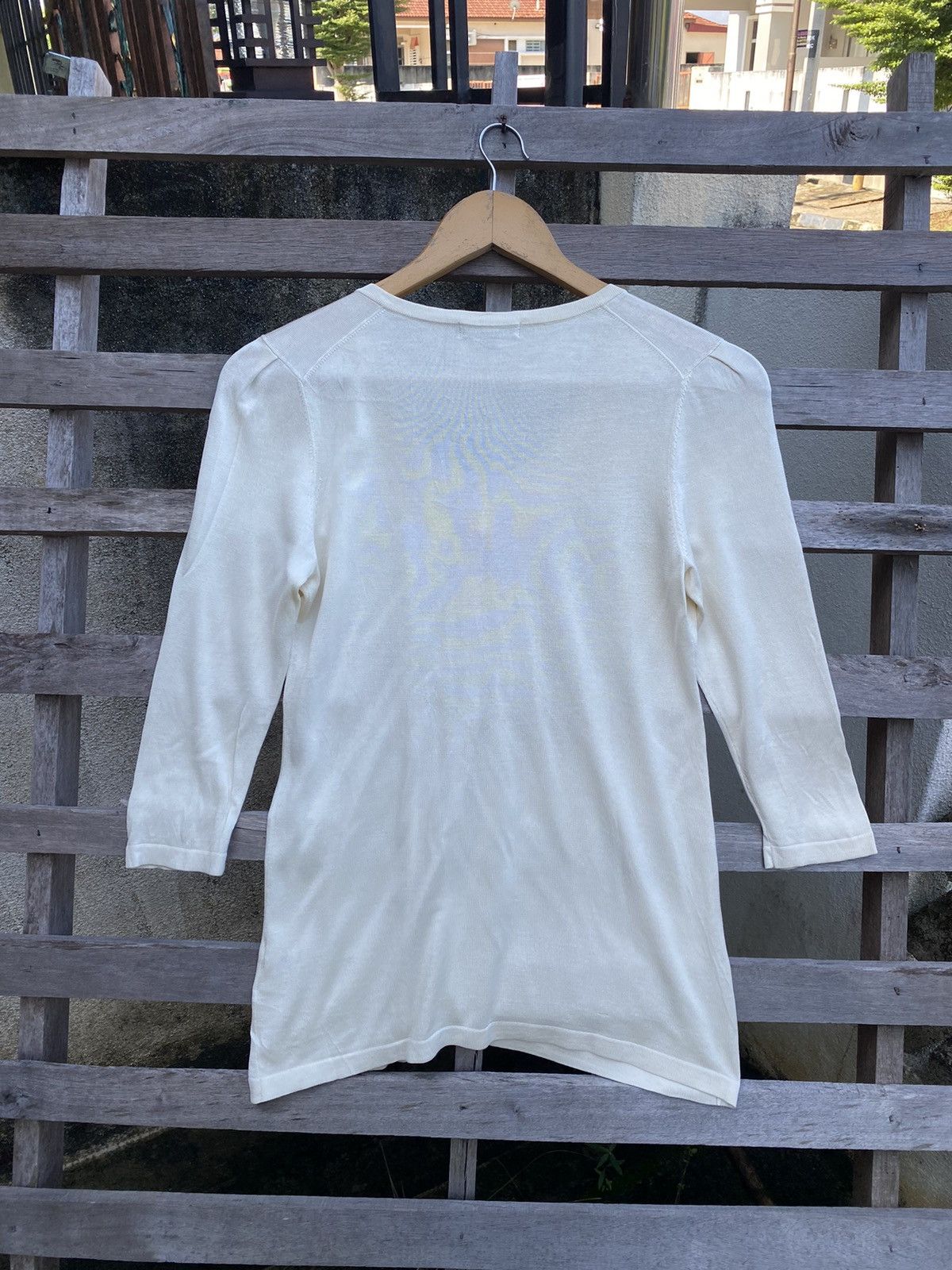Burberry × Vintage 🔥 Steals 🔥 Burberry 3/4 Sleeve Tshirt Size S / US 4 / IT 40 - 7 Thumbnail