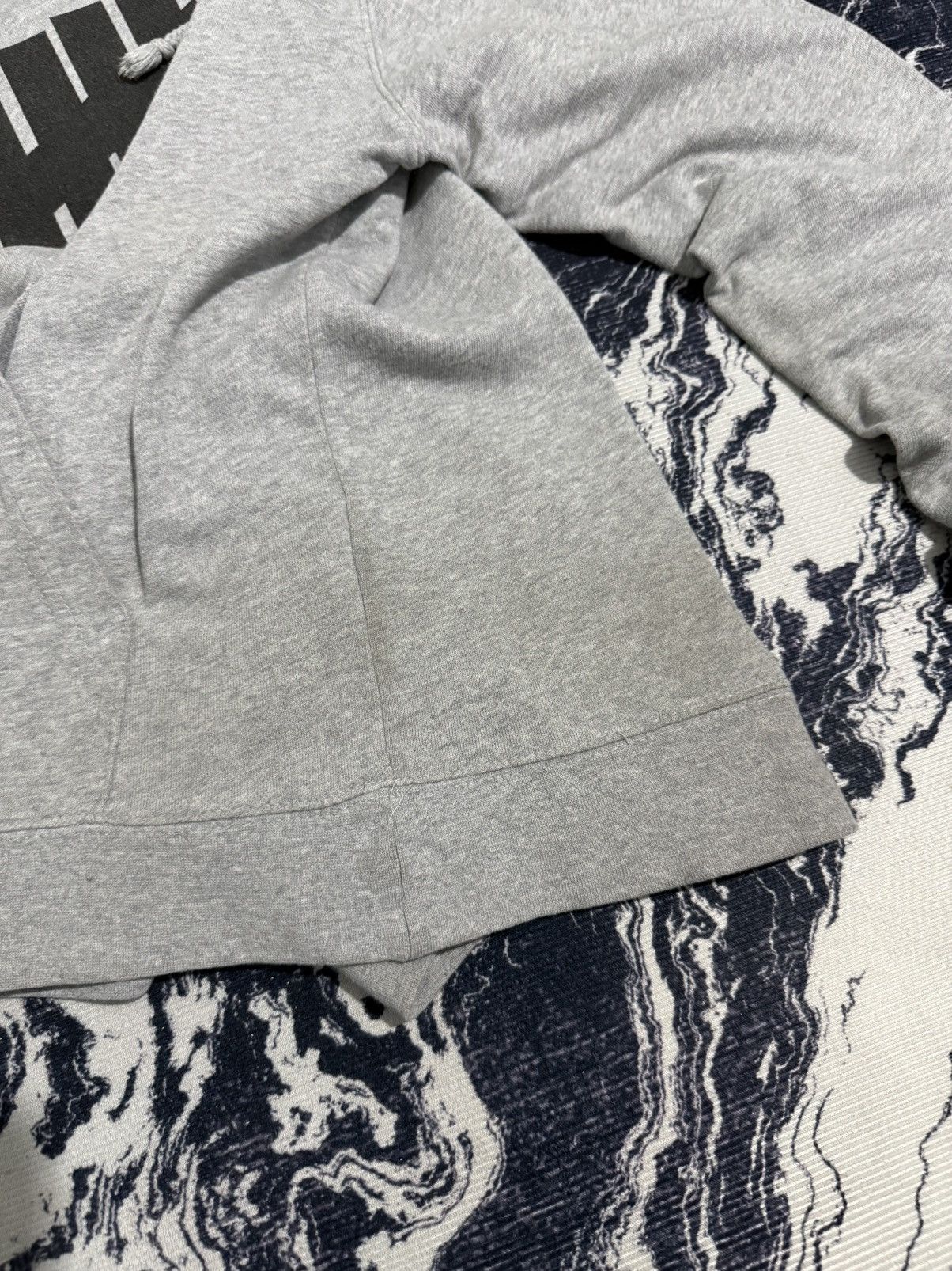 Vintage Vintage undefeated big logo hoodie Size US S / EU 44-46 / 1 - 8 Thumbnail
